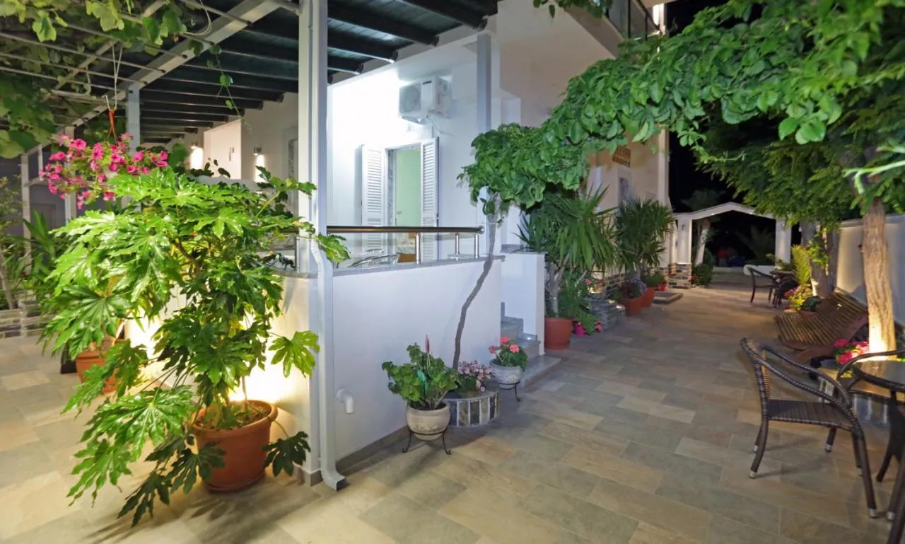 Patio in Hotel Anna
