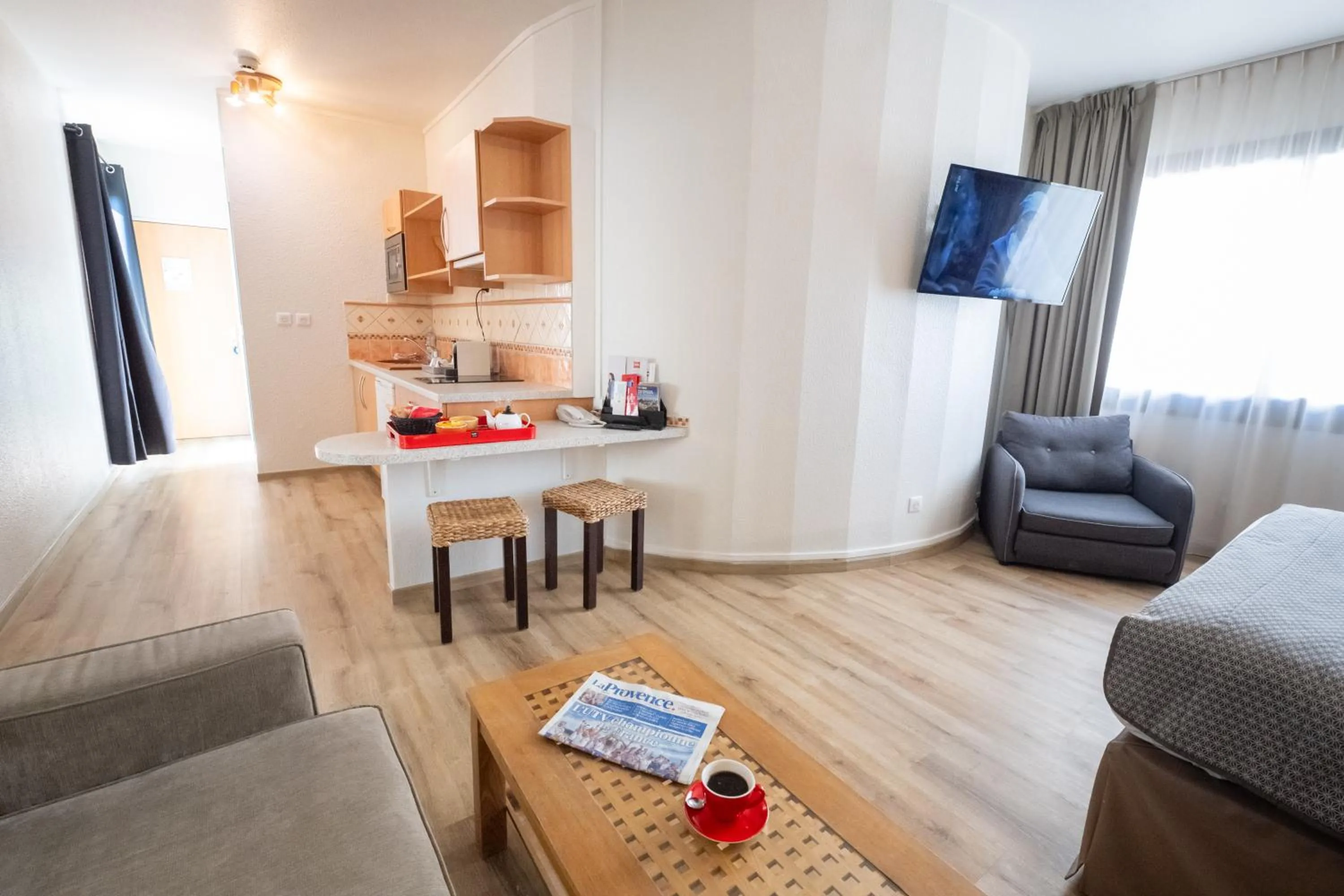 TV and multimedia in ibis Avignon Centre Pont De L'Europe