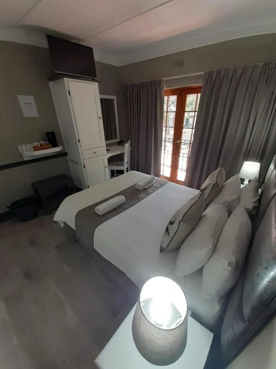 Bed in Oakwood Lodge