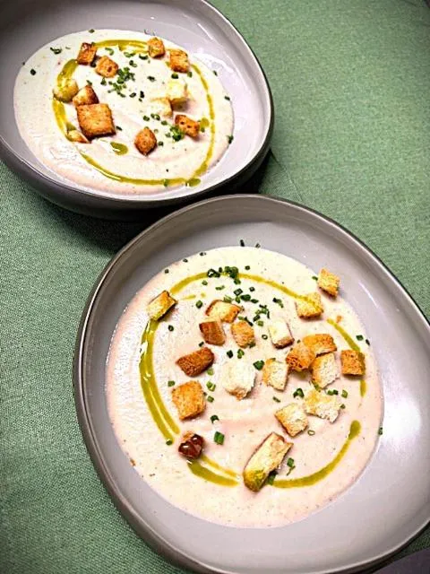 Restaurant/places to eat in Logis Hôtel Restaurant Spa L'auberge Du President