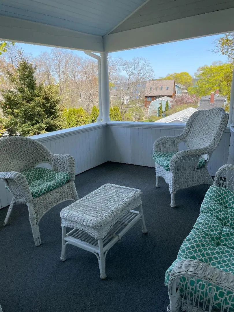 Moseley Cottage Inn and The Town Motel