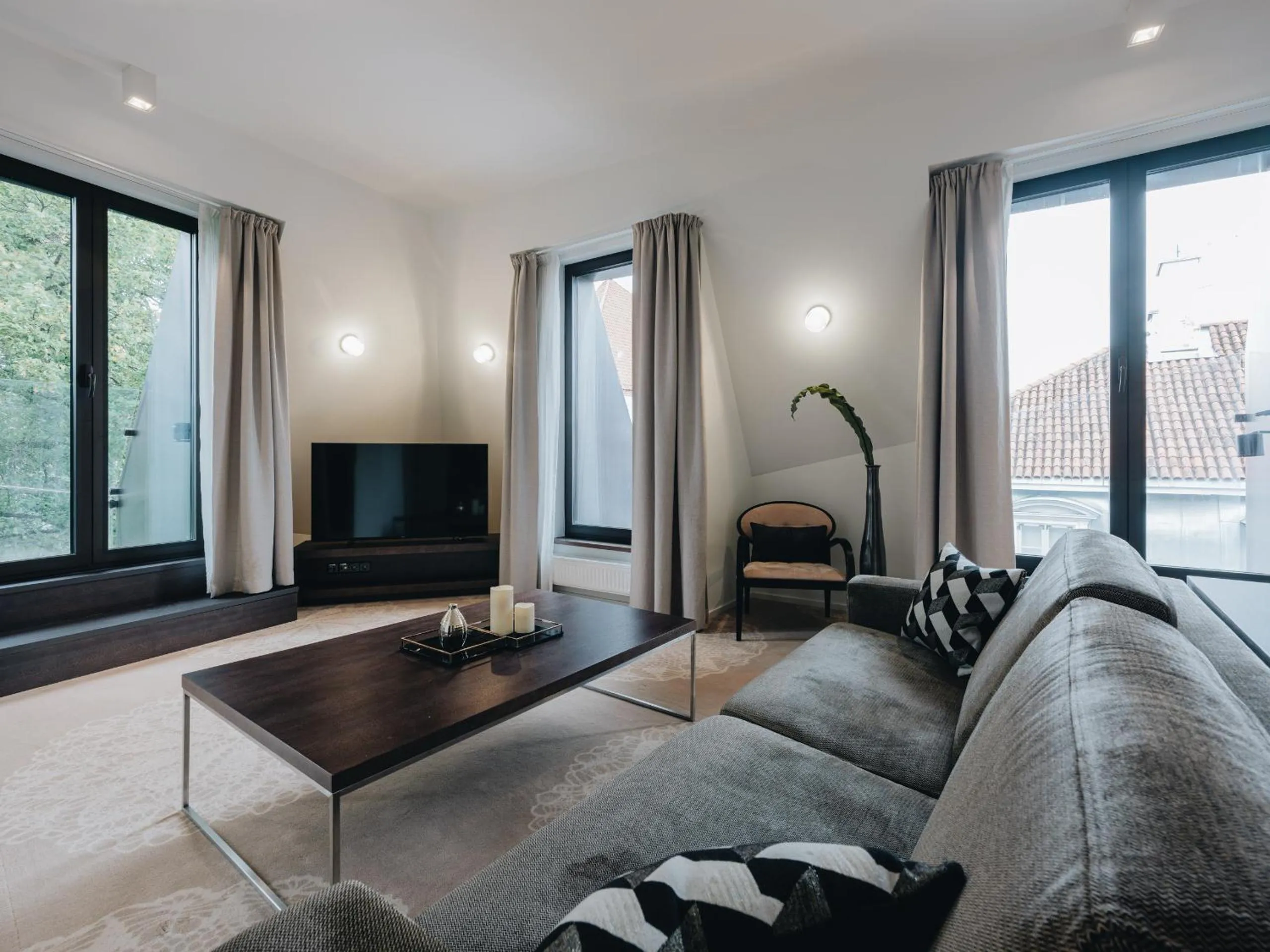 Photo of the whole room in Lydia Hotel