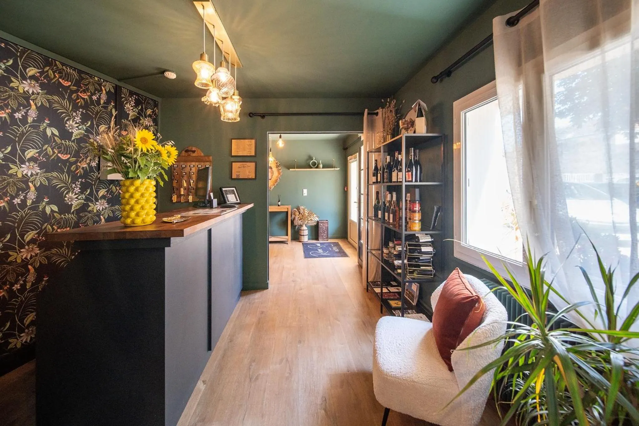 Lobby or reception in Hôtel Rive Sud