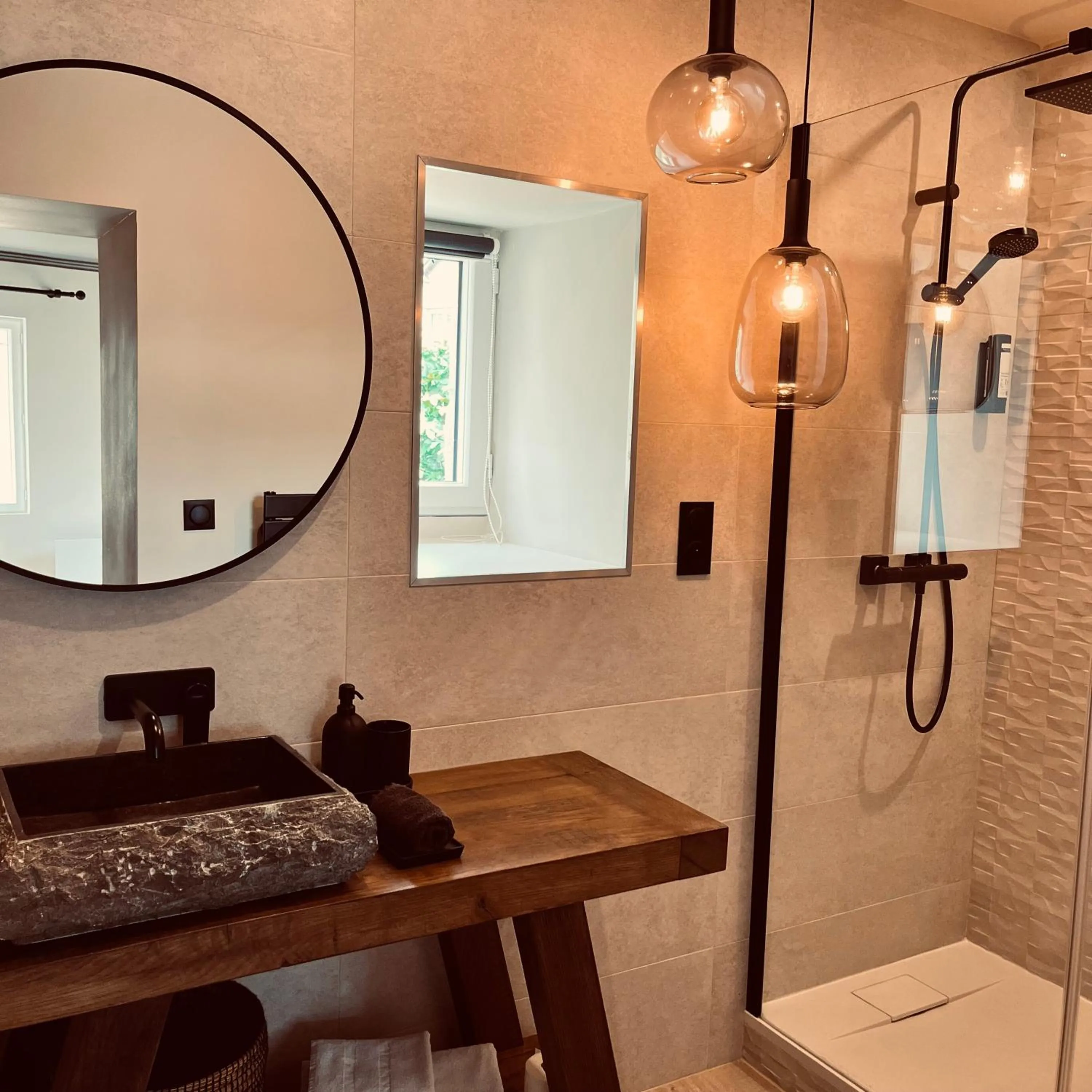 Bathroom in Hôtel Rive Sud