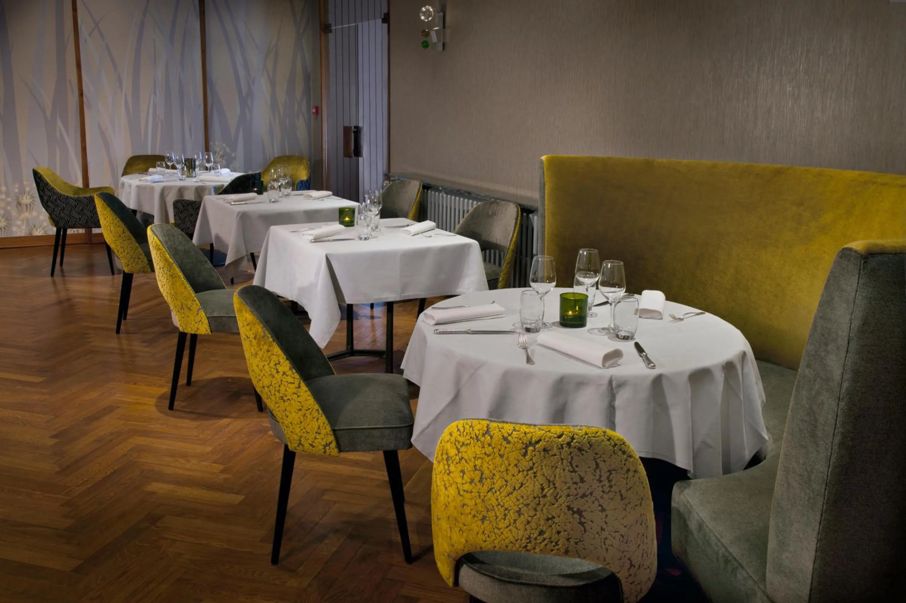 Food and drinks in Aux Deux Clefs - Hôtel Restaurant Groff