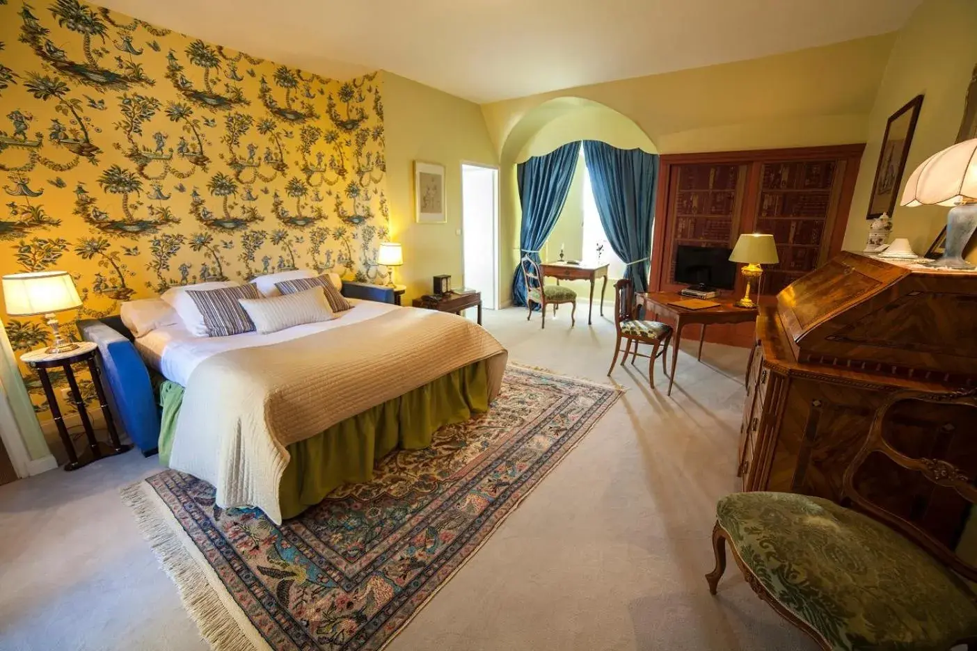 King Room in Château de la Flocellière King Room in Château de la Flocellière
