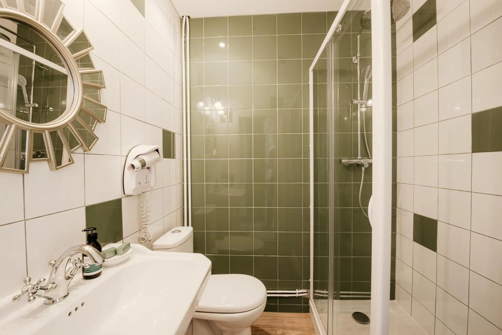 Bathroom in Château Meyre