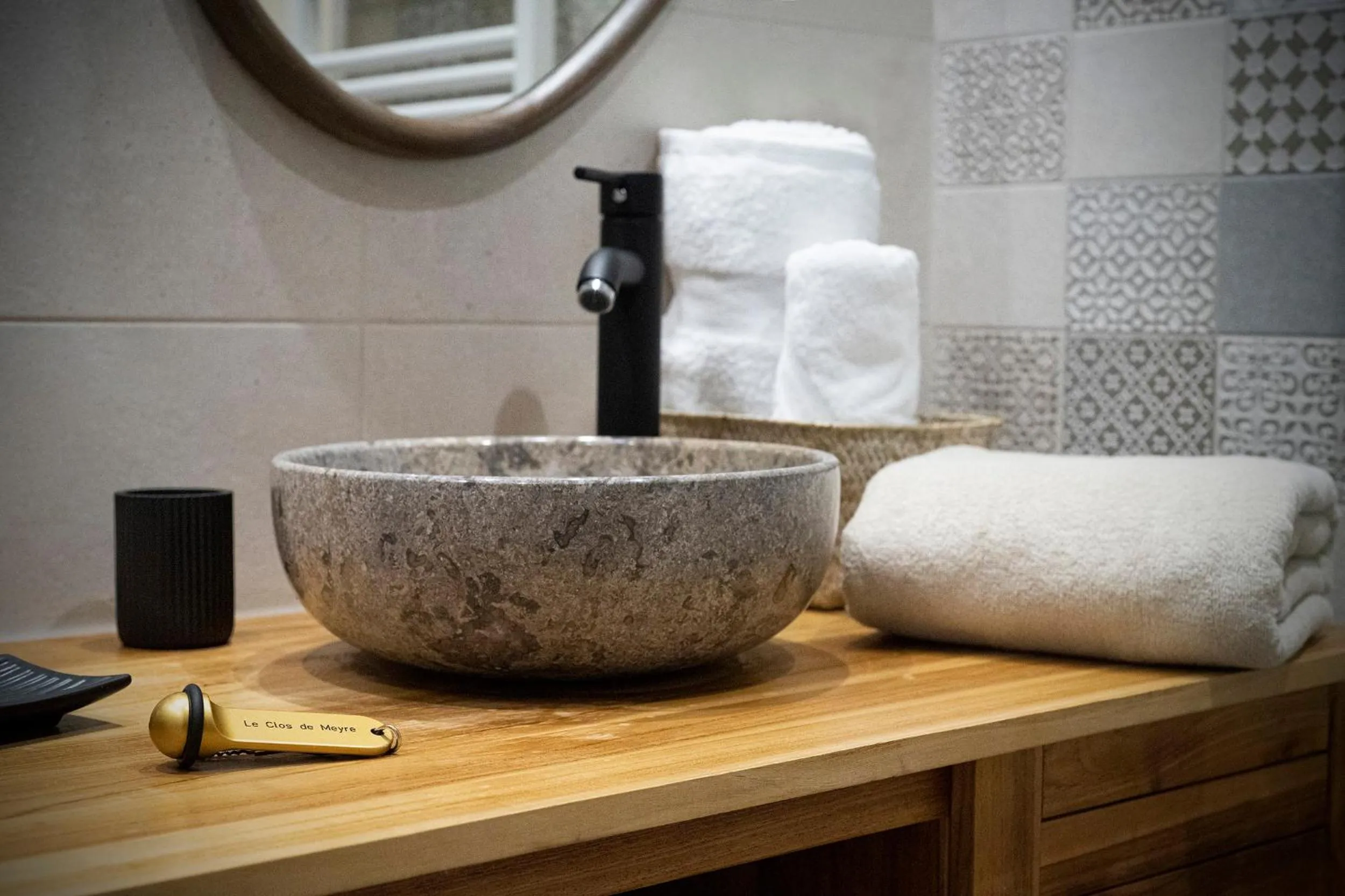 Bathroom in Château Meyre