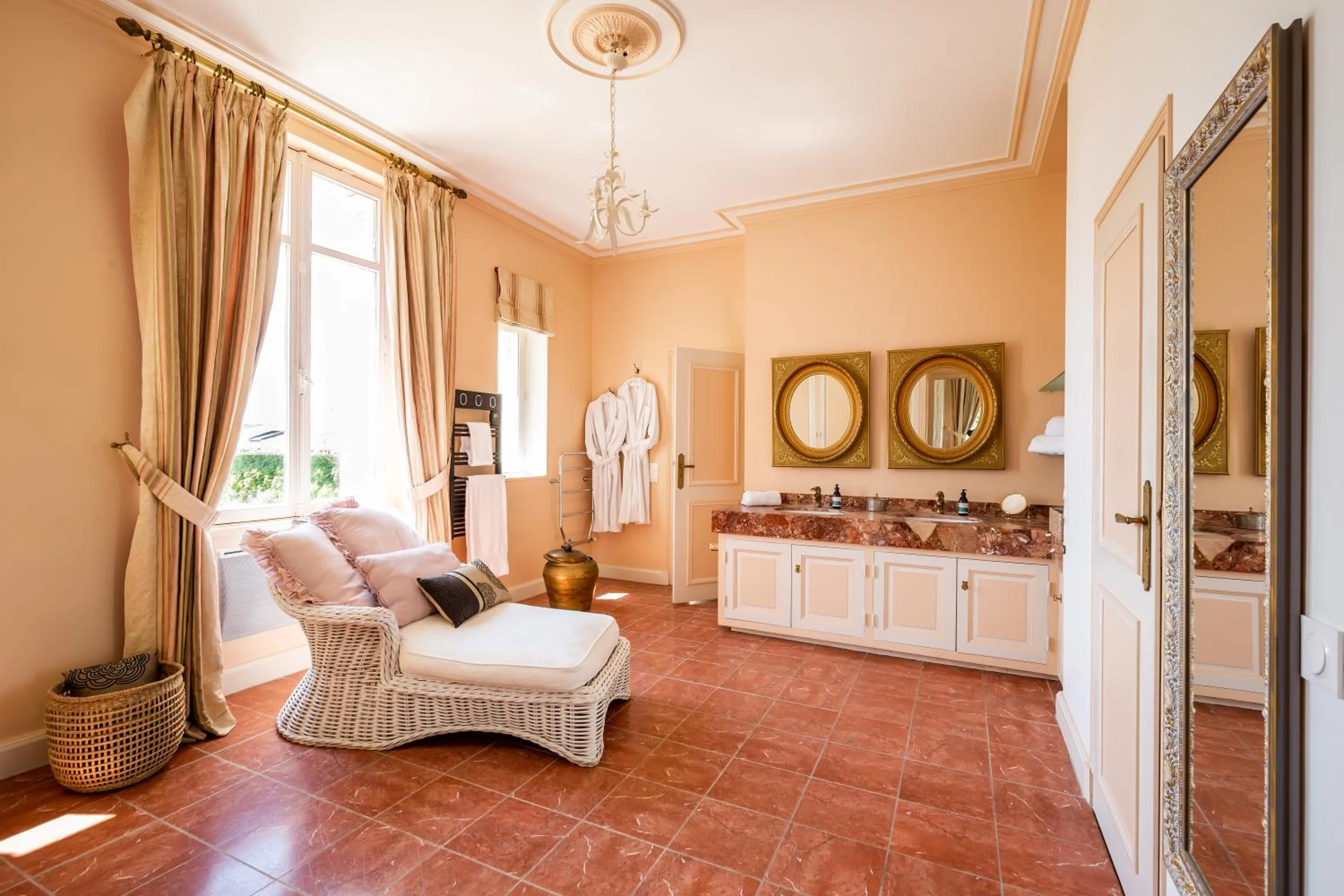 Bathroom in Château Meyre
