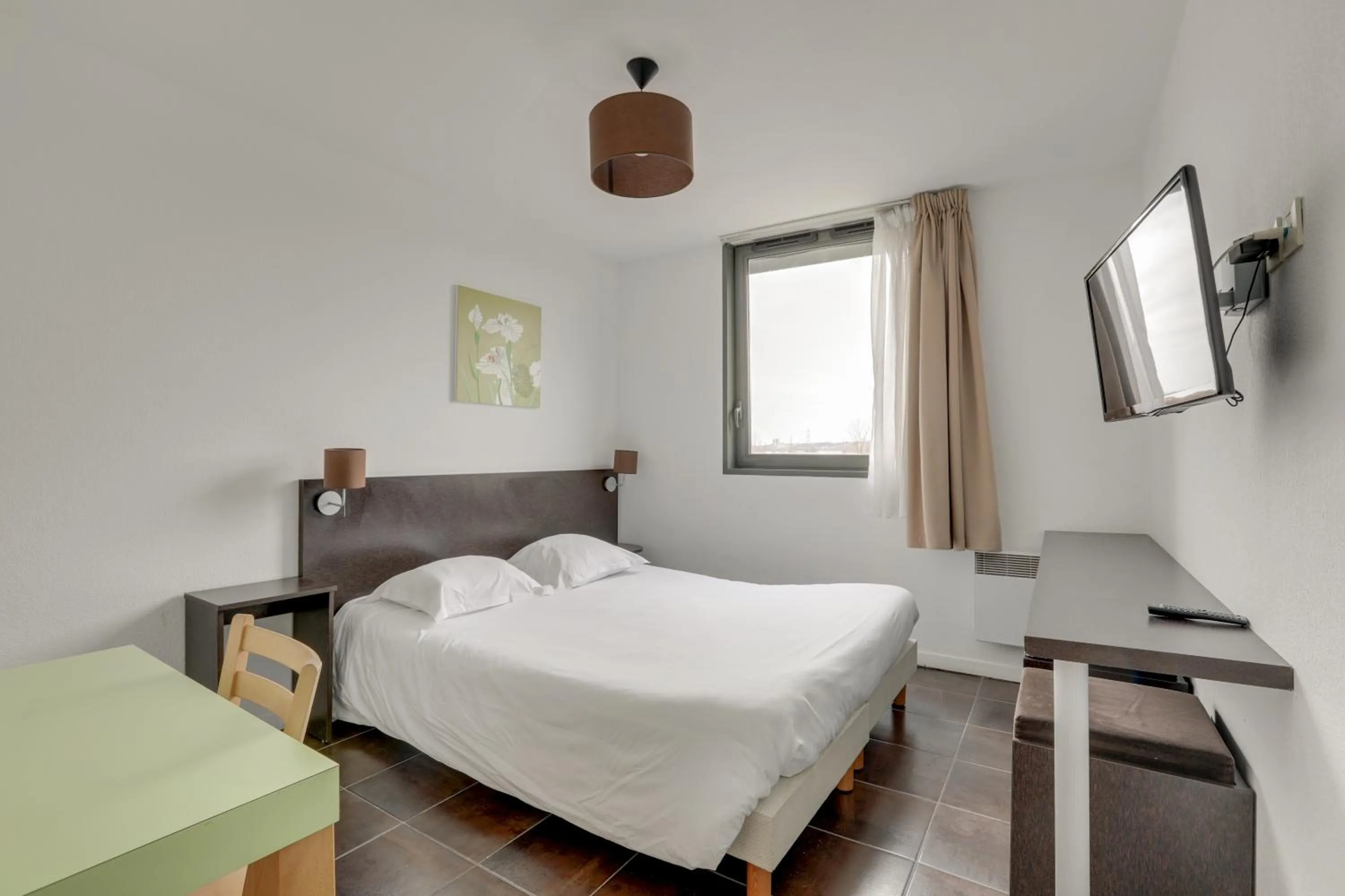 Bedroom in All Suites Appart Hôtel - Bordeaux Lac