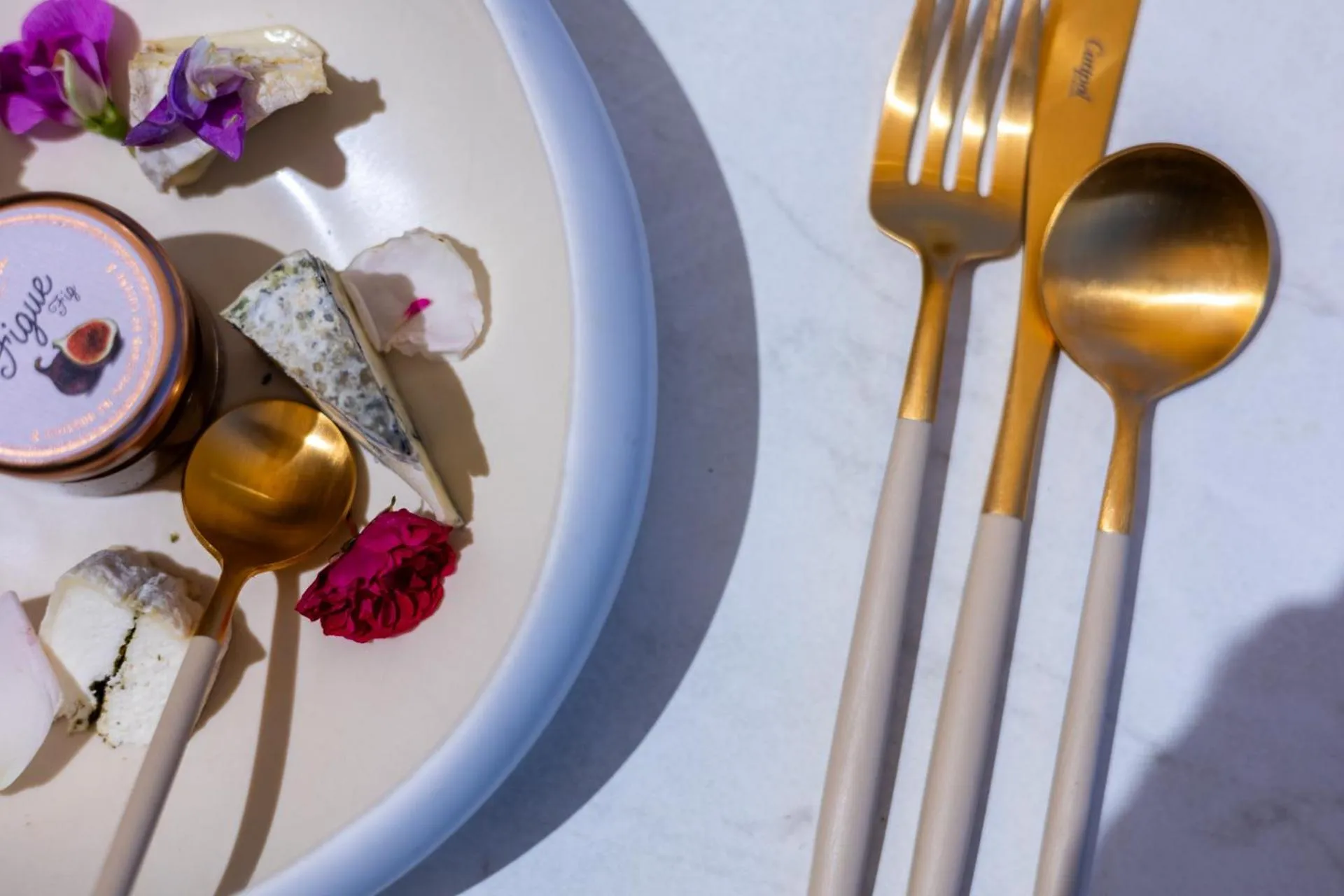 Restaurant/places to eat in Château de Trigance