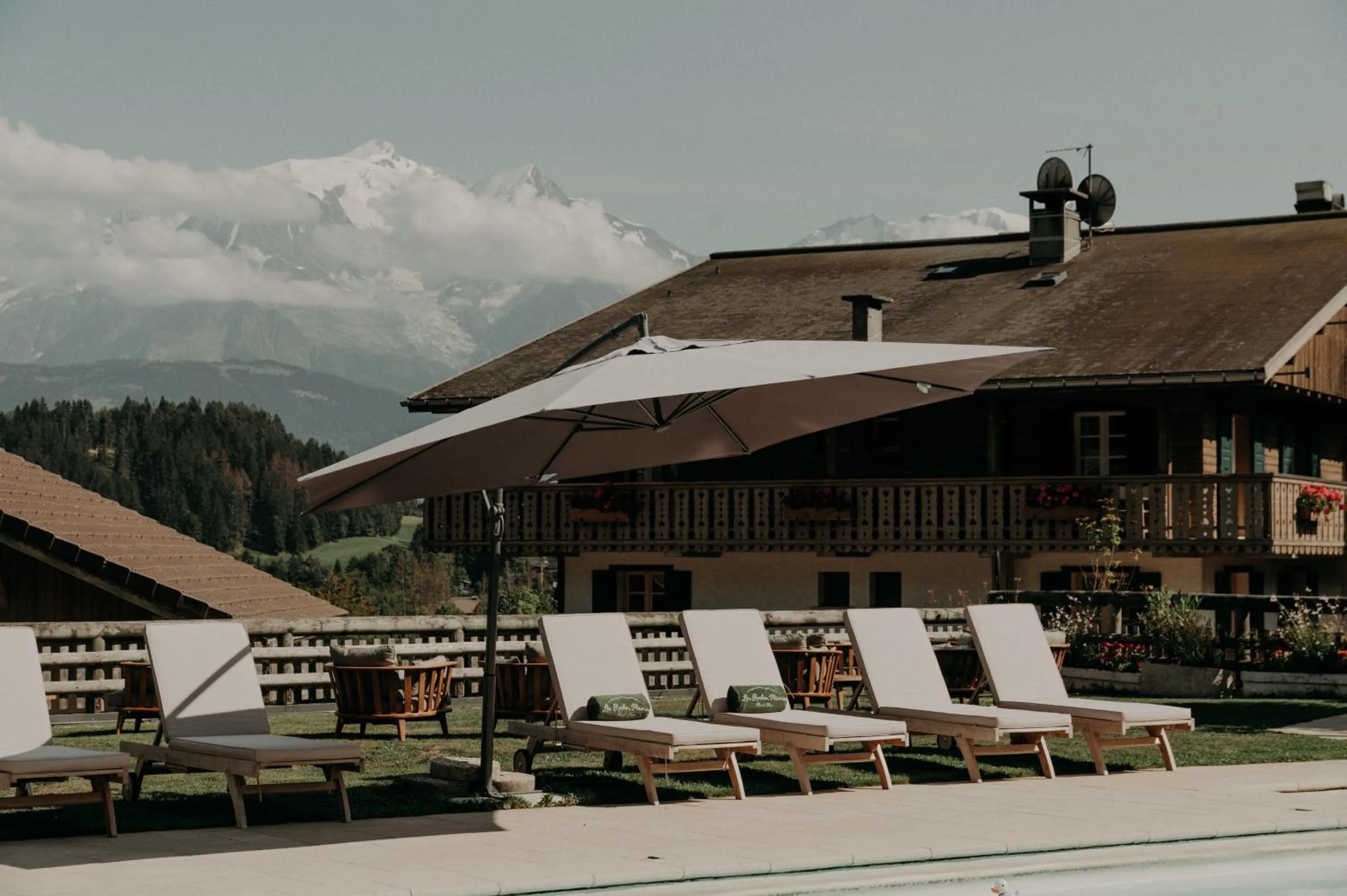 Swimming pool in Hôtel Les Roches Fleuries