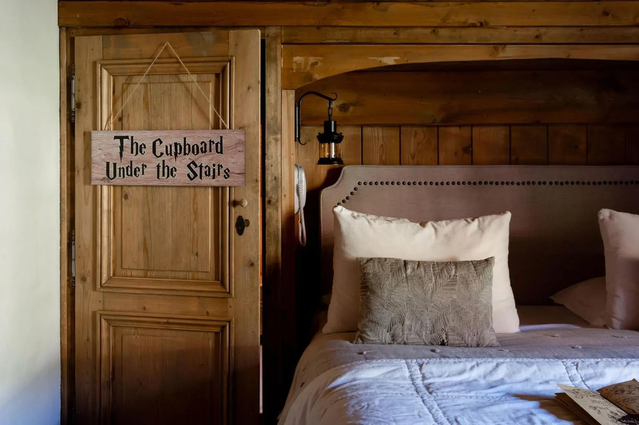 Family Room in Hôtel Les Roches Fleuries Family Room in Hôtel Les Roches Fleuries