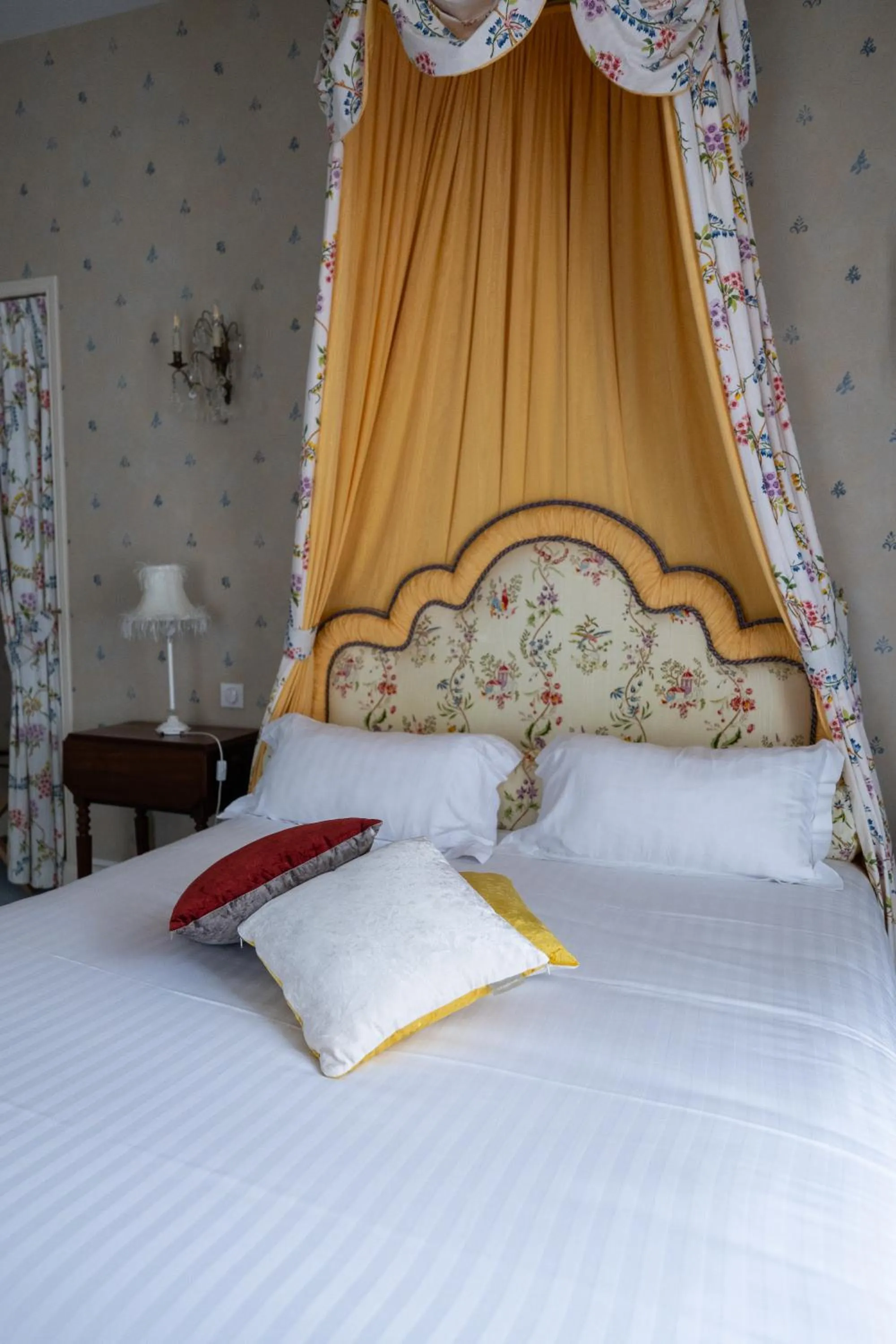 Bed in Domaine de Brou