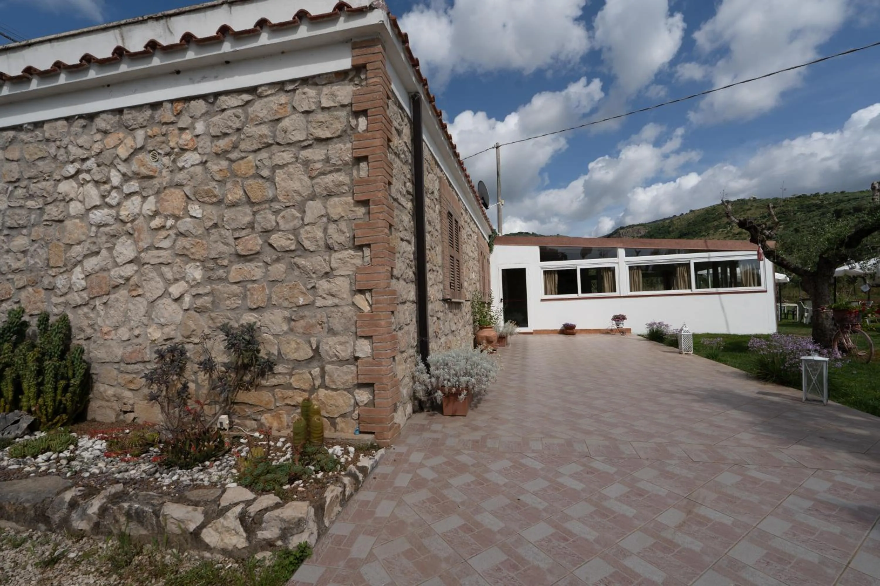 Property building in Agriturismo Country Casale Rufo