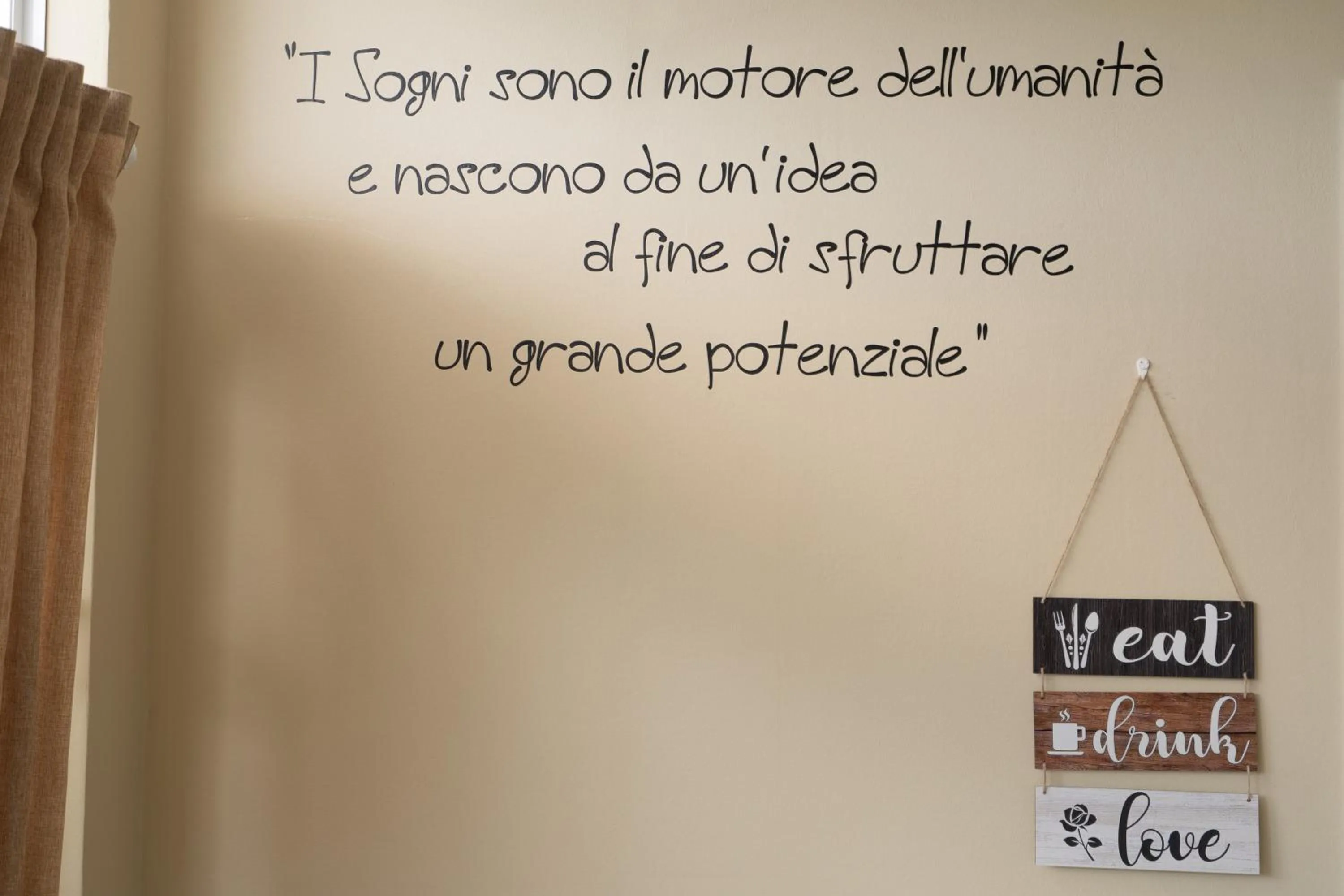 Text overlay in Agriturismo Country Casale Rufo