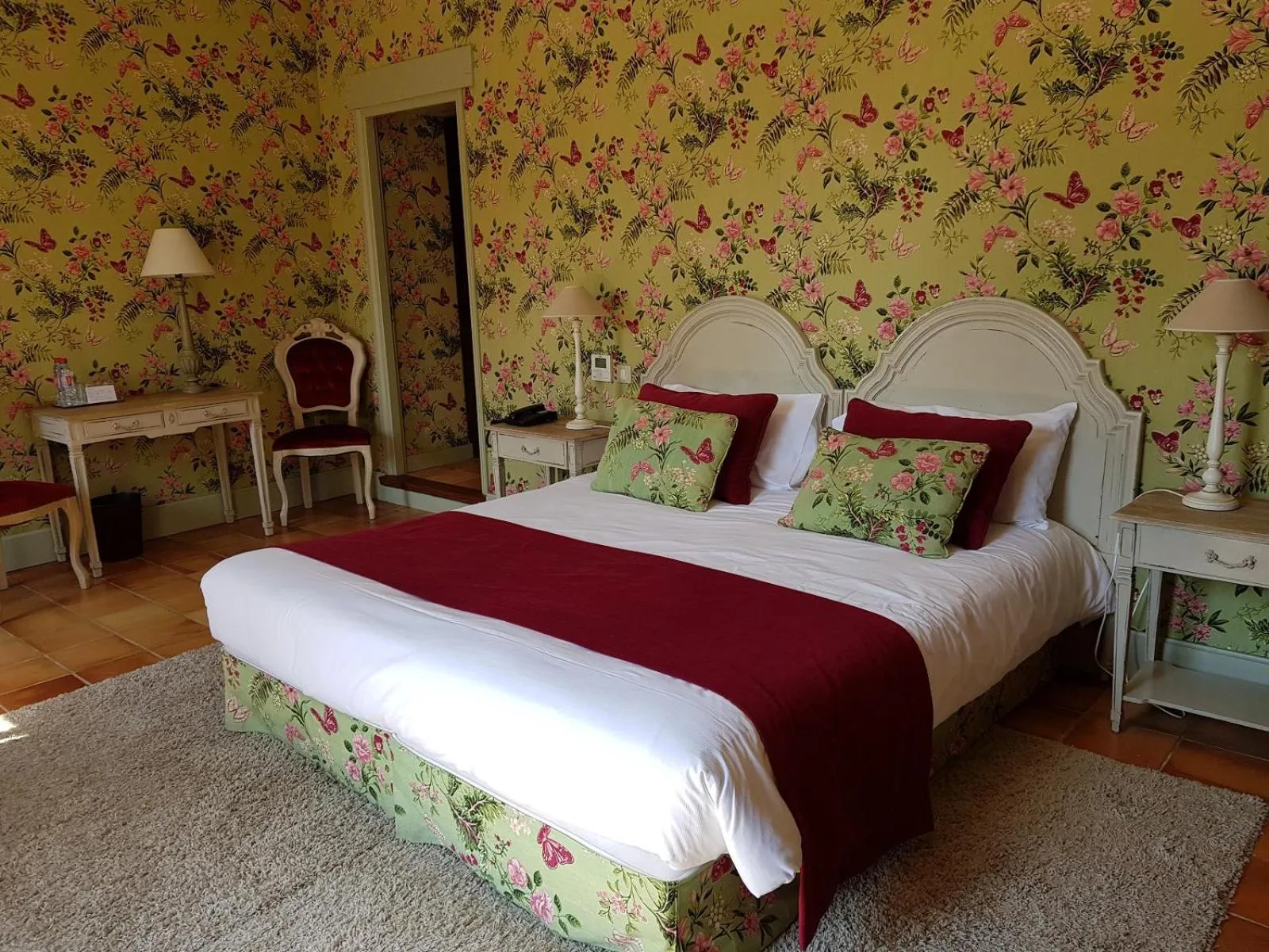 Balcony/Terrace, Bed in Château de Lalande - Teritoria - Périgueux