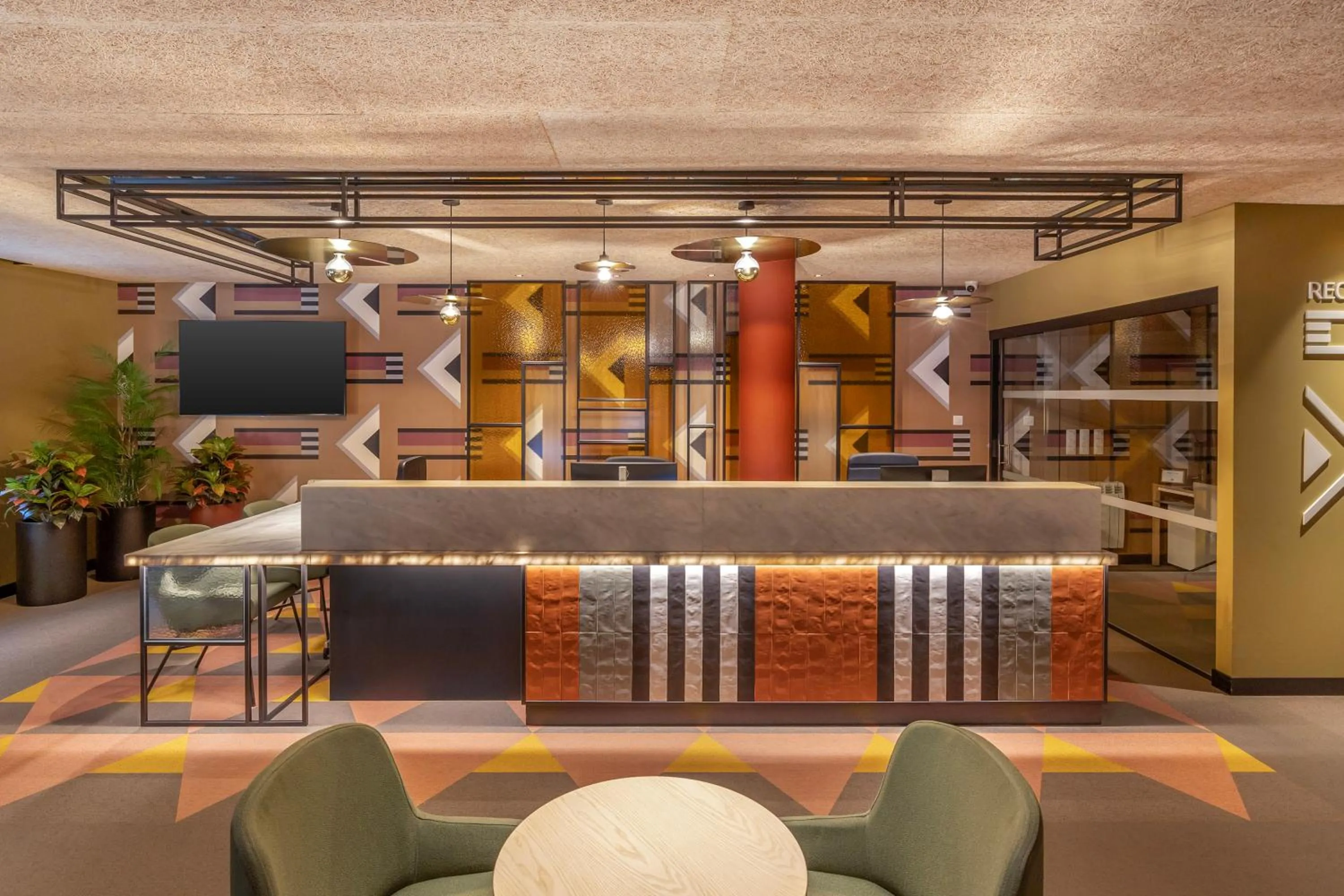 Lobby or reception in Royal Regency Paris Vincennes