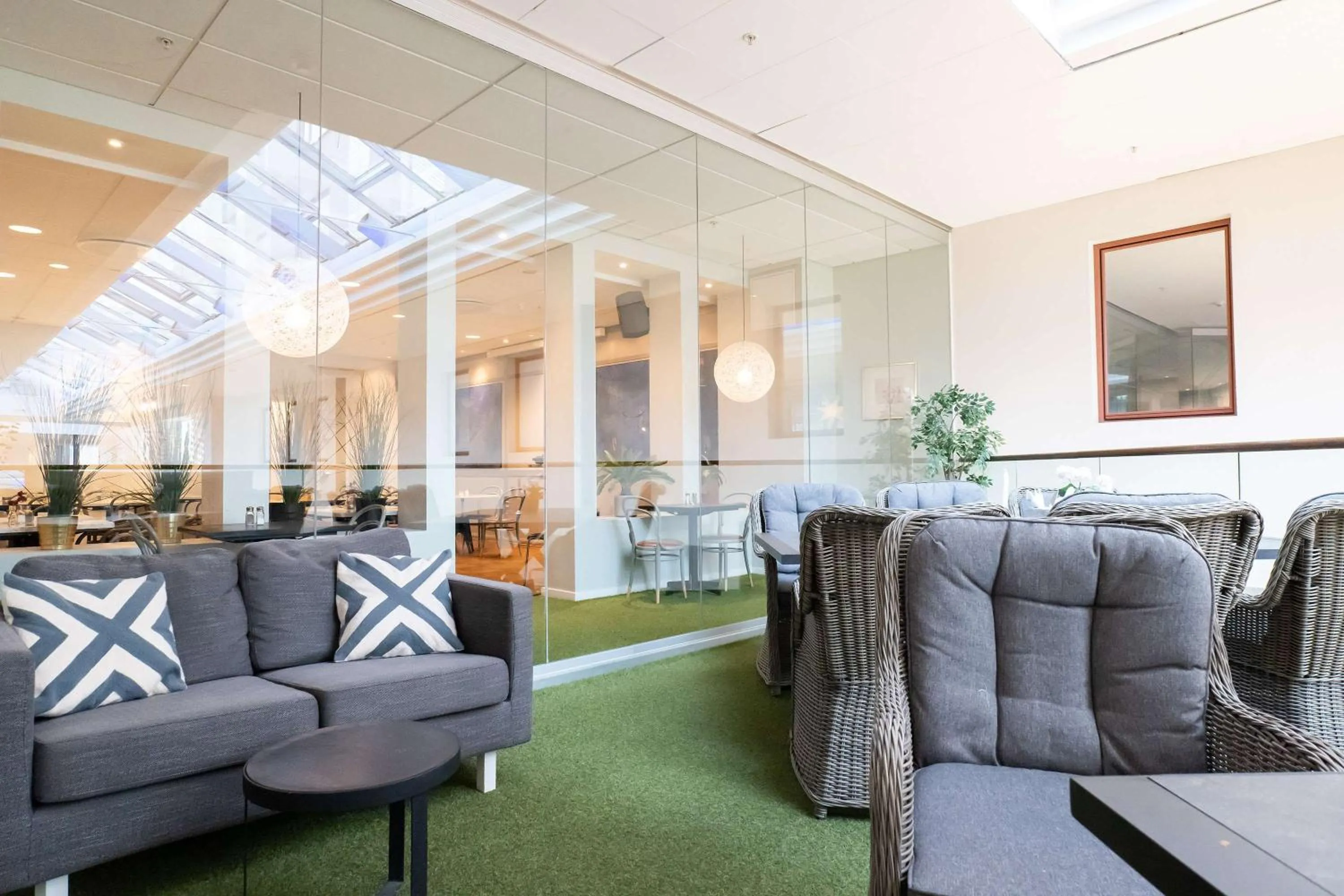 Restaurant/places to eat in Park Inn by Radisson Solna