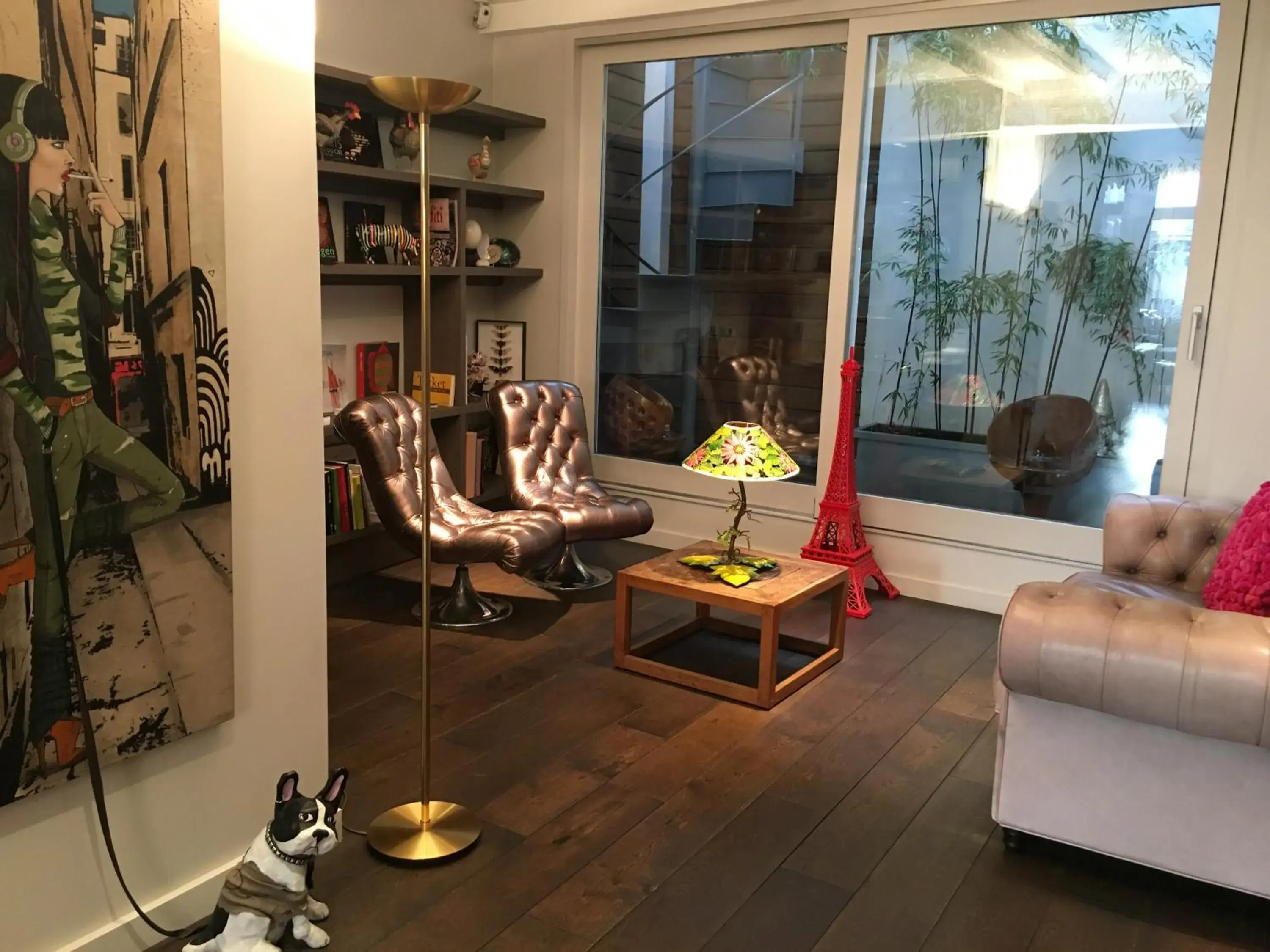 Living room in Hôtel de Notre-Dame Living room in Hôtel de Notre-Dame