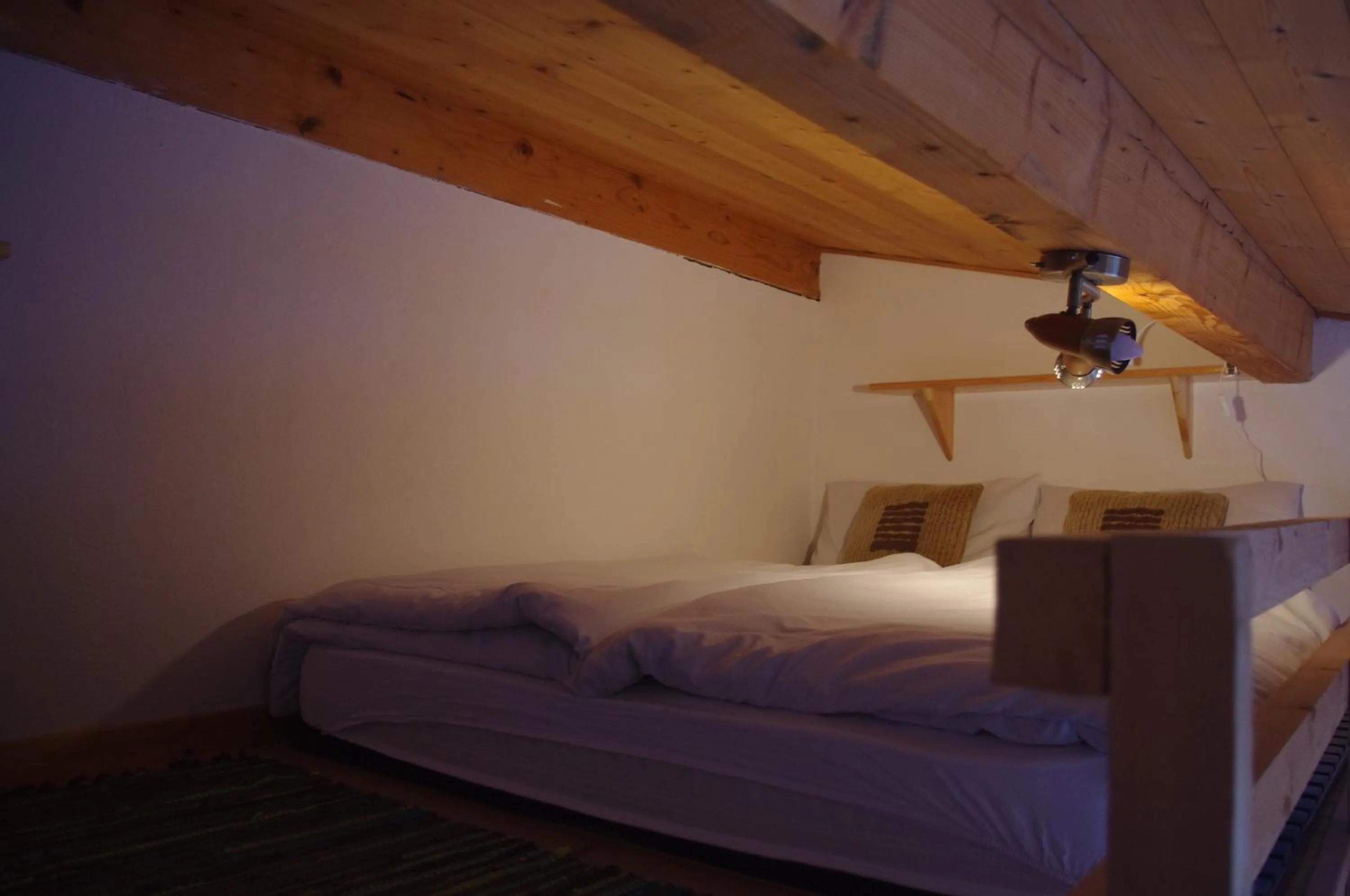 Bed in Central Hostel Chatel