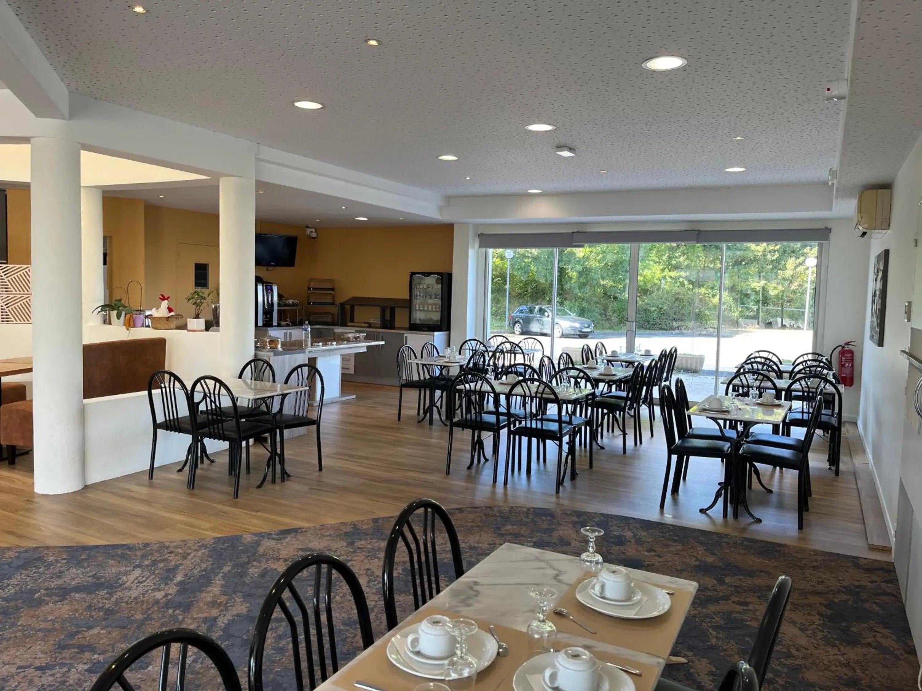 Breakfast in Comfort Hotel Saintes Breakfast in Comfort Hotel Saintes