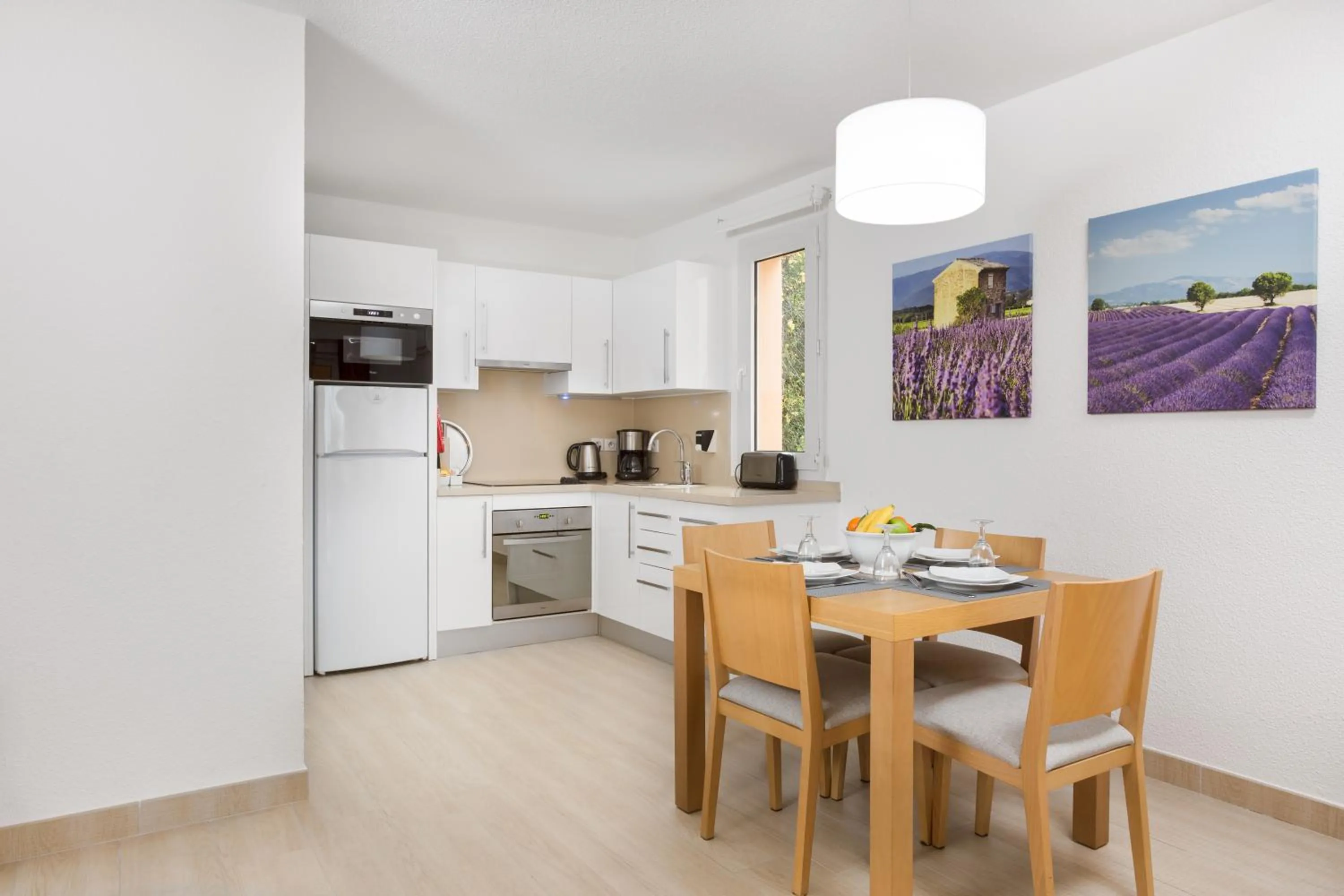 Kitchen or kitchenette in Le Club Mougins