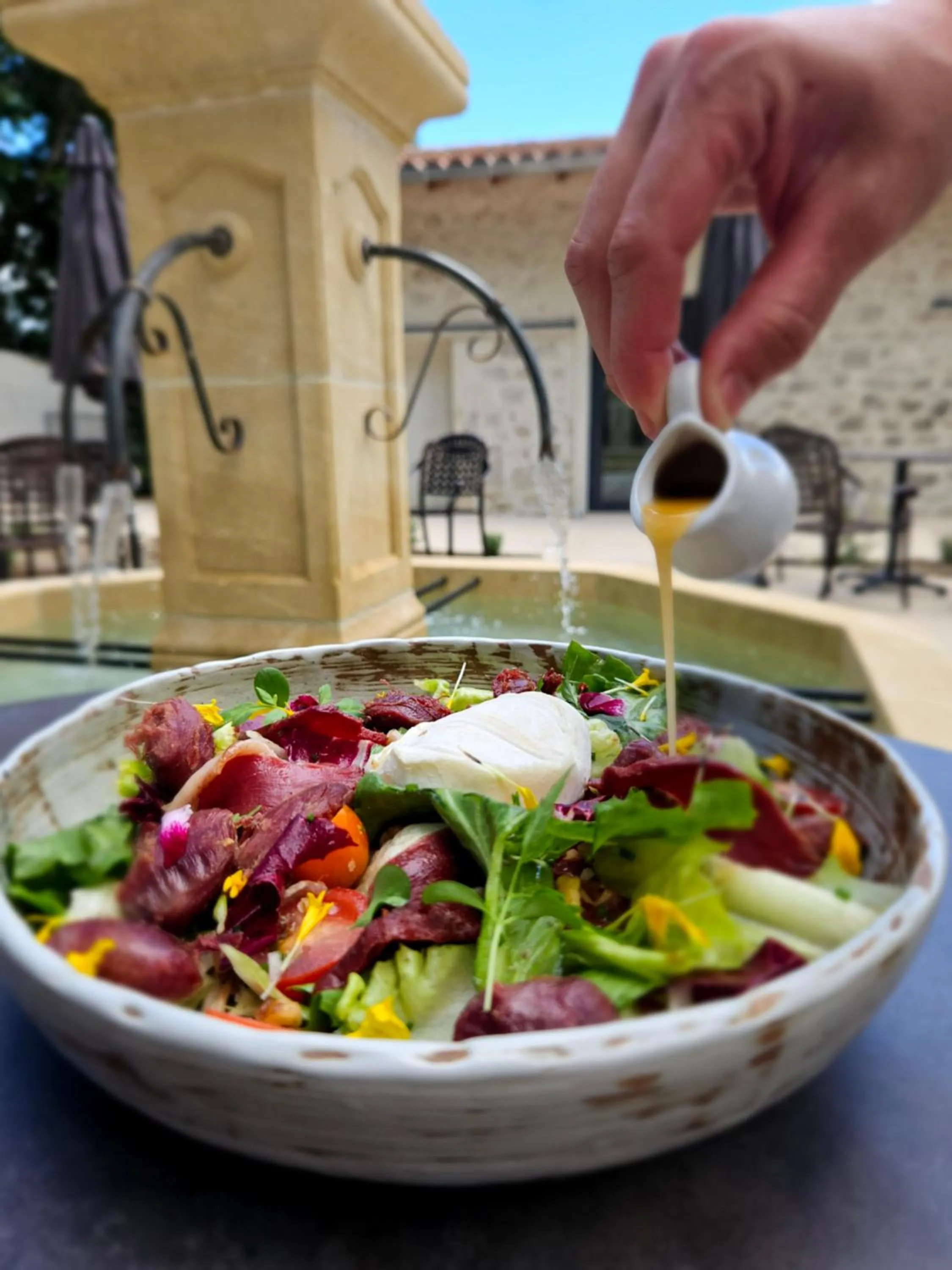 Restaurant/places to eat in Le Belvédère Hotel et Bien être