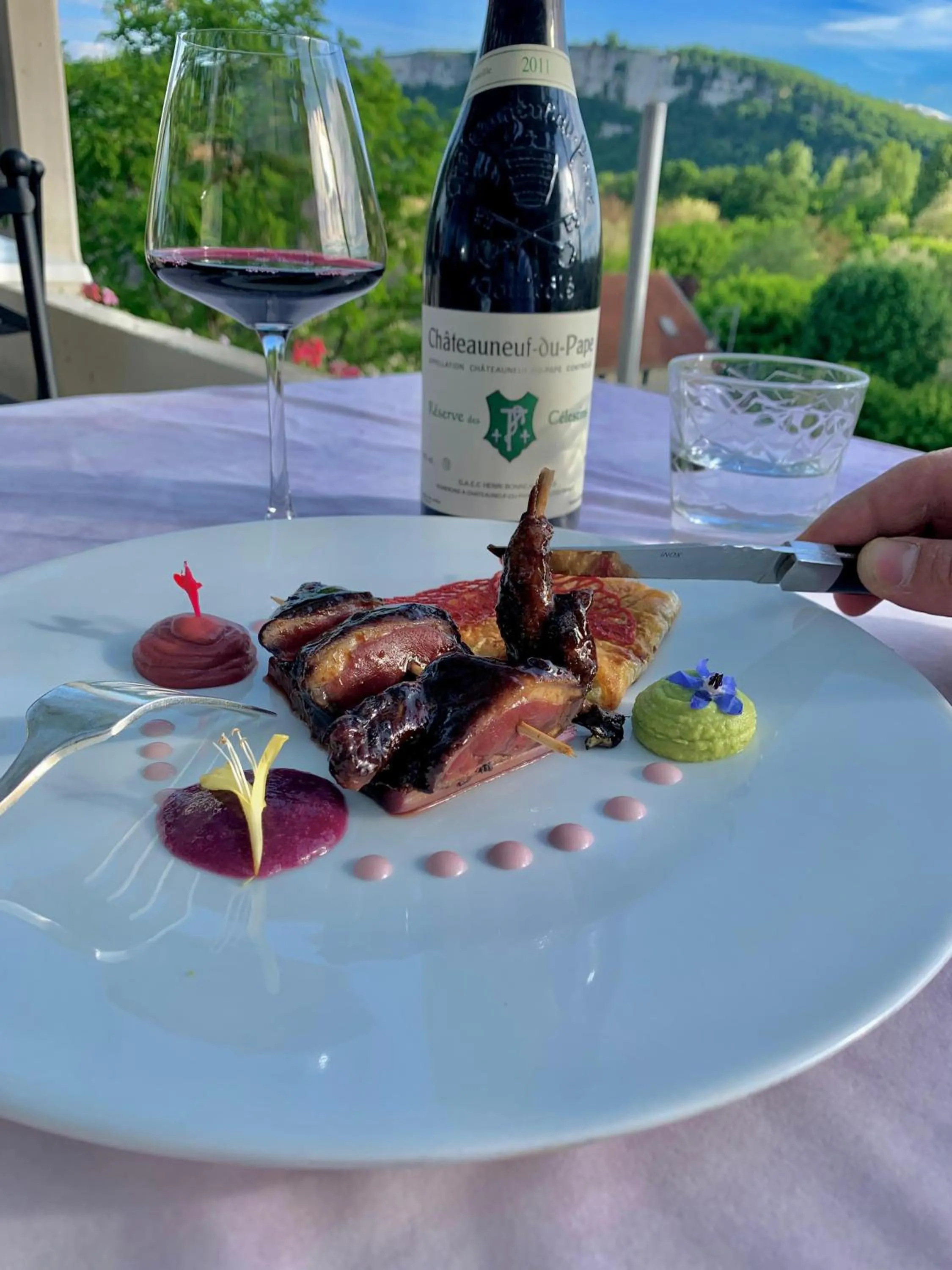 Restaurant/places to eat in Château Hôtel La Terrasse - Teritoria