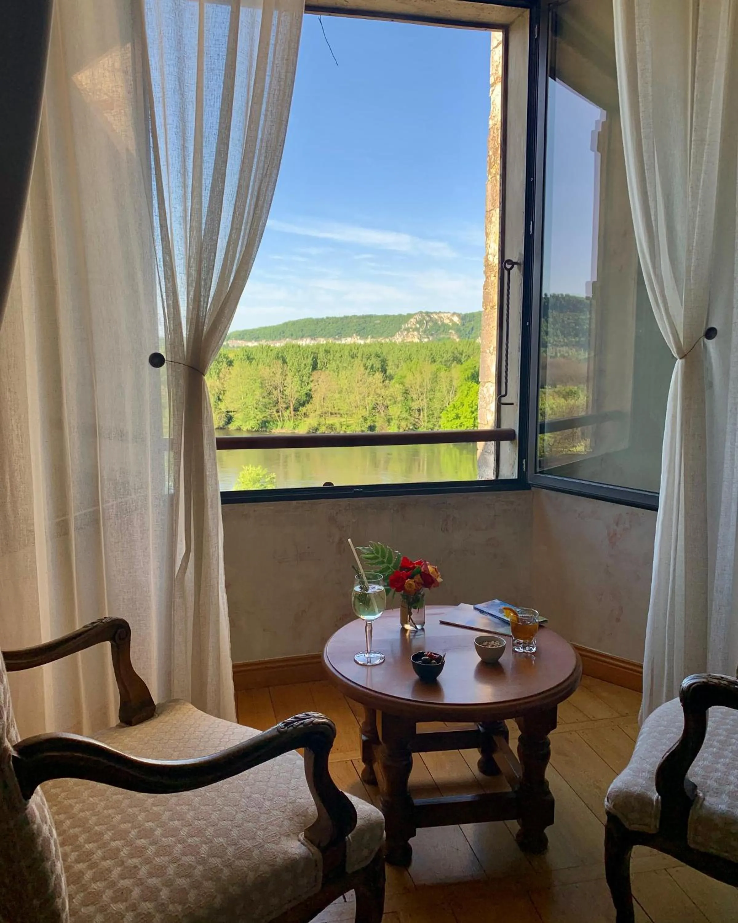 Living room in Château Hôtel La Terrasse - Teritoria