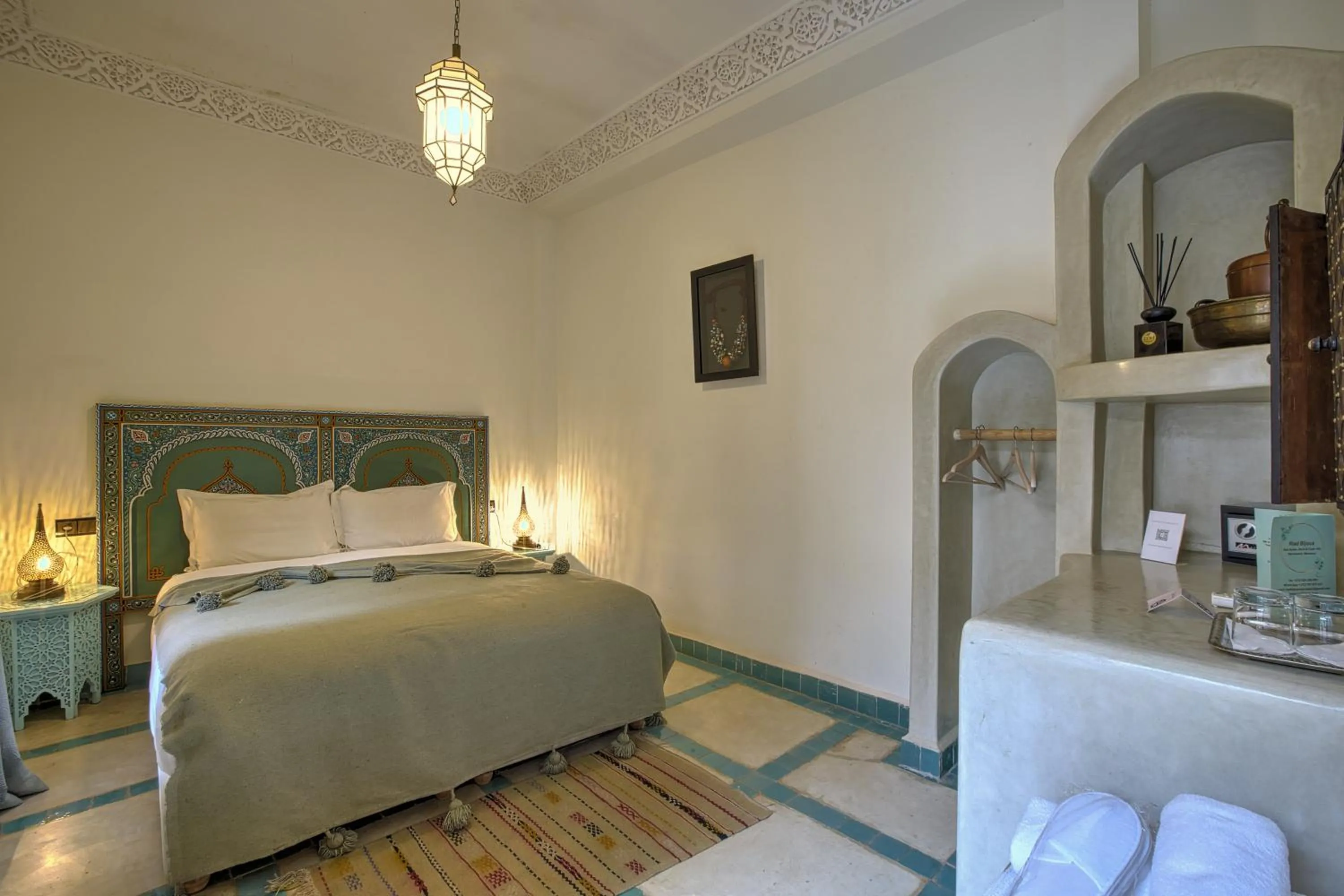 Bed in Riad Bijoux Marrakech