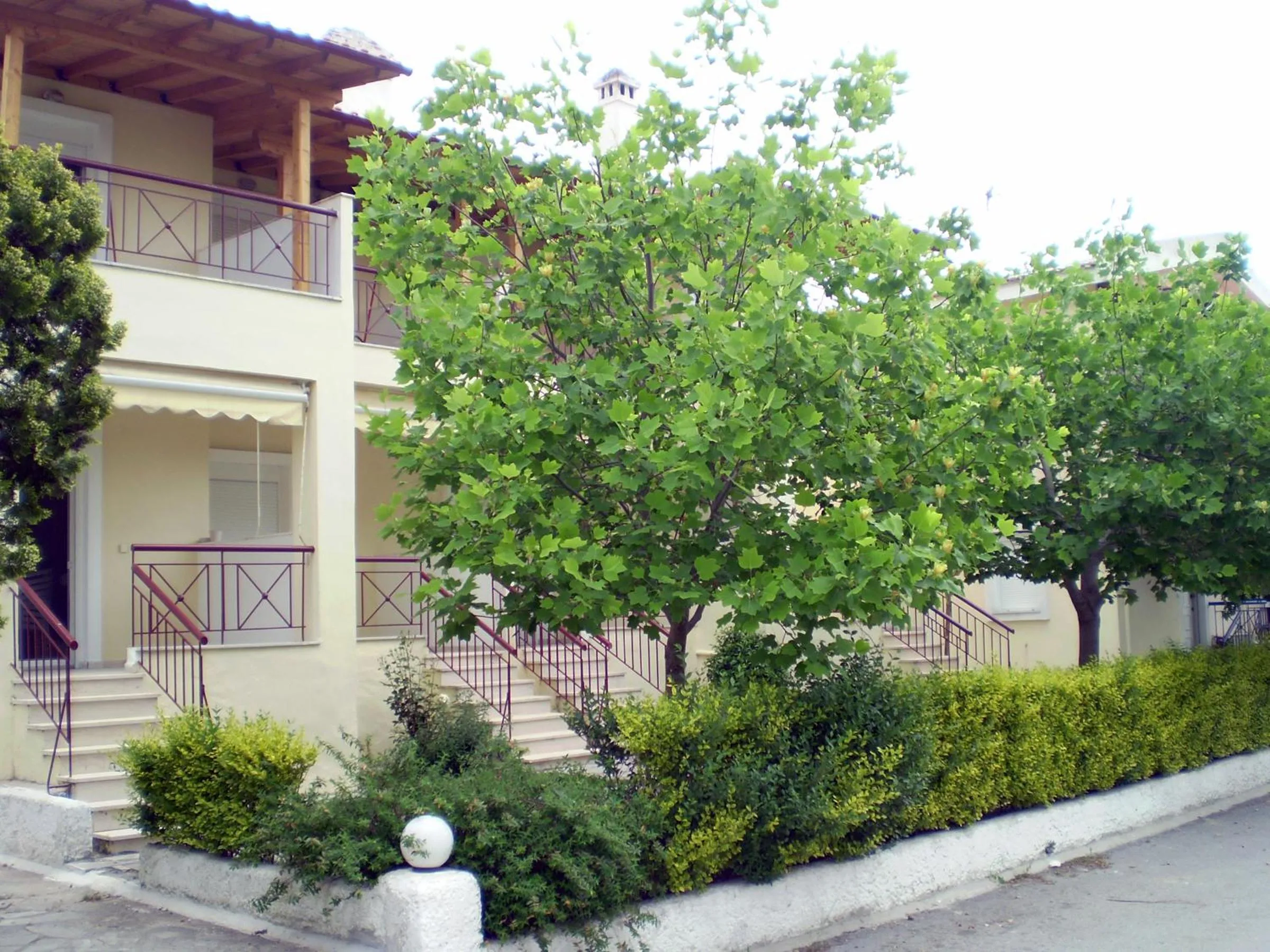 Facade/entrance in Siviri Rental Houses