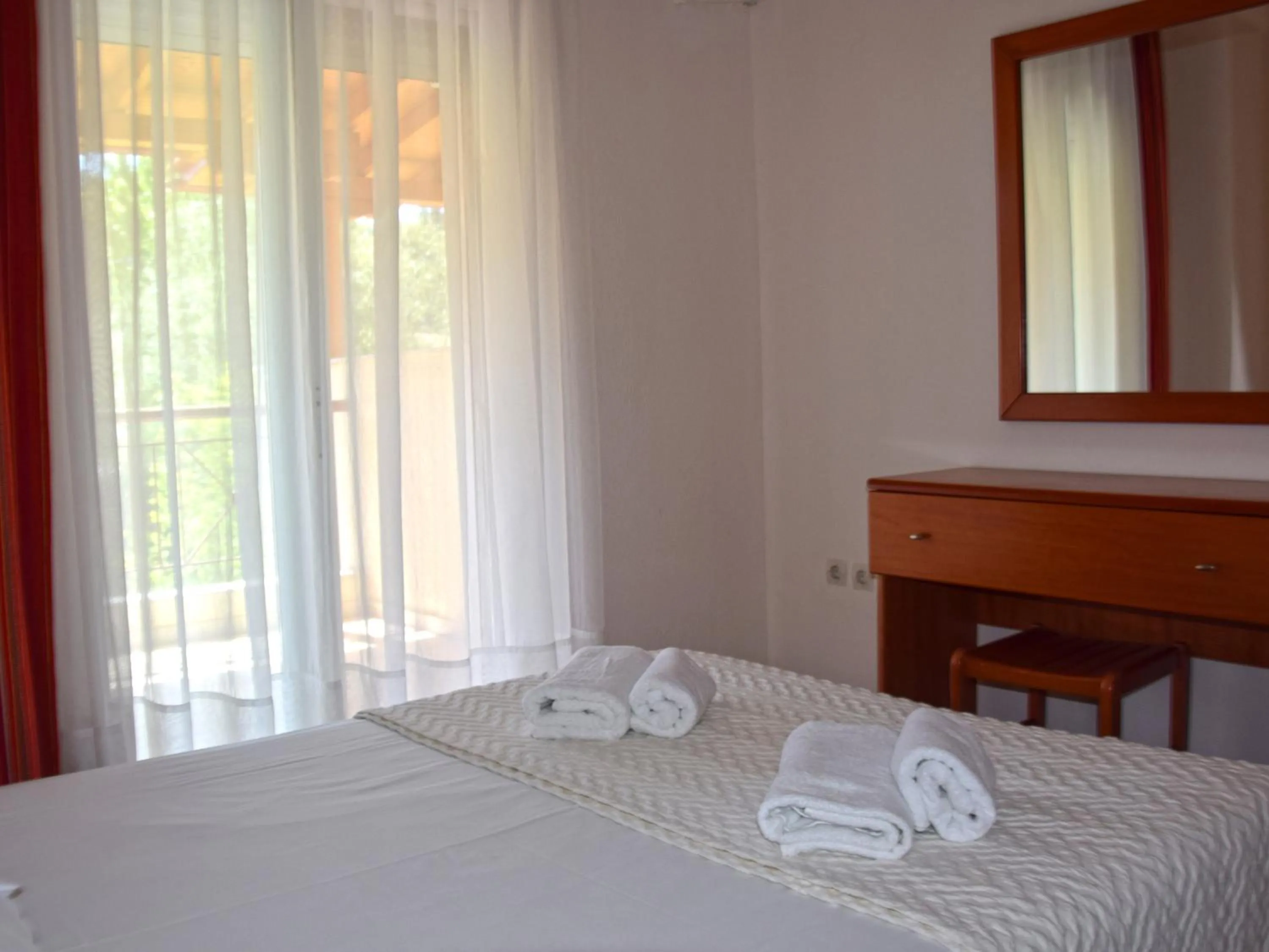 Photo of the whole room, Bed in Siviri Rental Houses