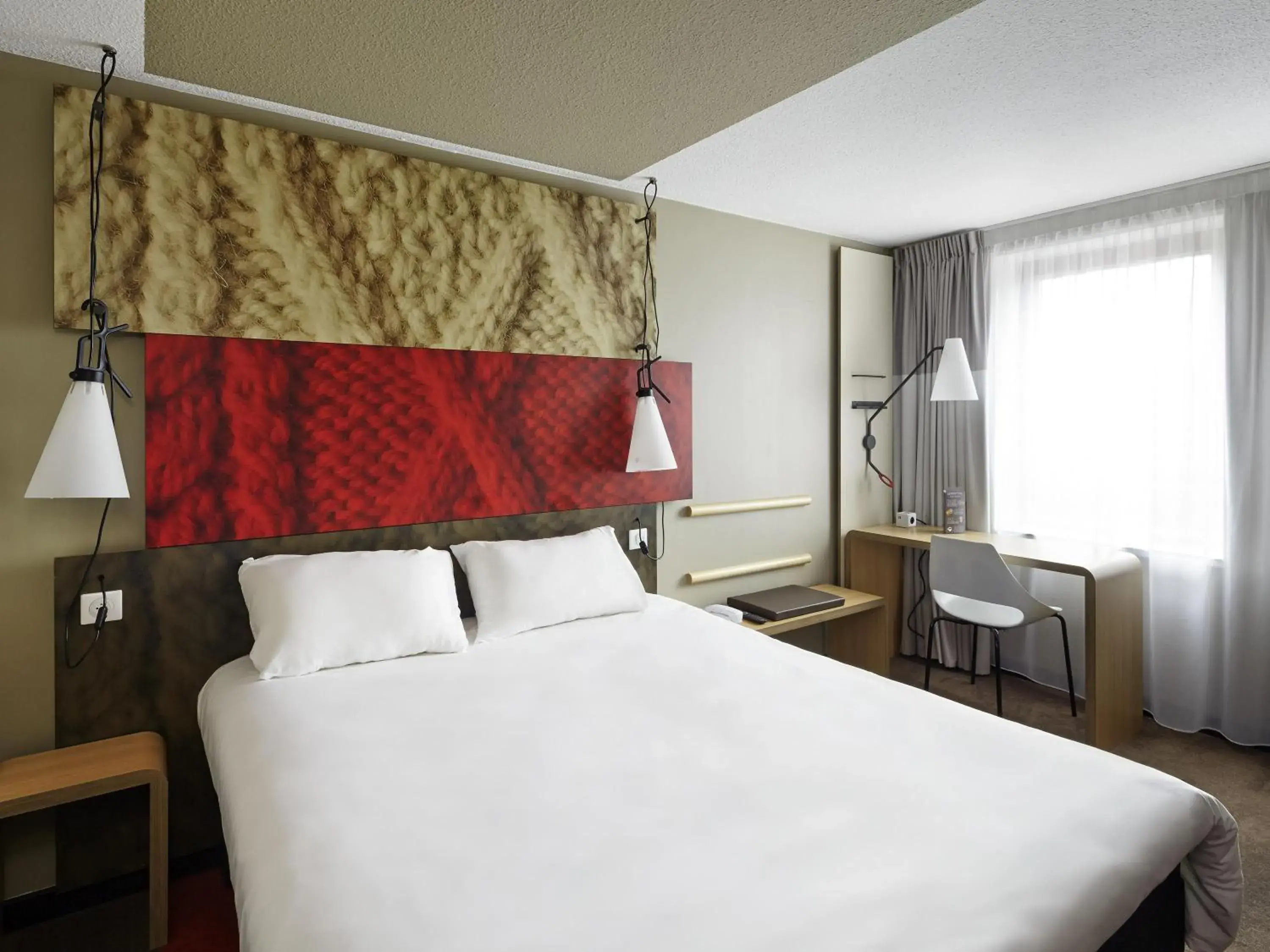 Property building, Bed in ibis Marne La Vallee Champs-sur-Marne Property building, Bed in ibis Marne La Vallee Champs-sur-Marne