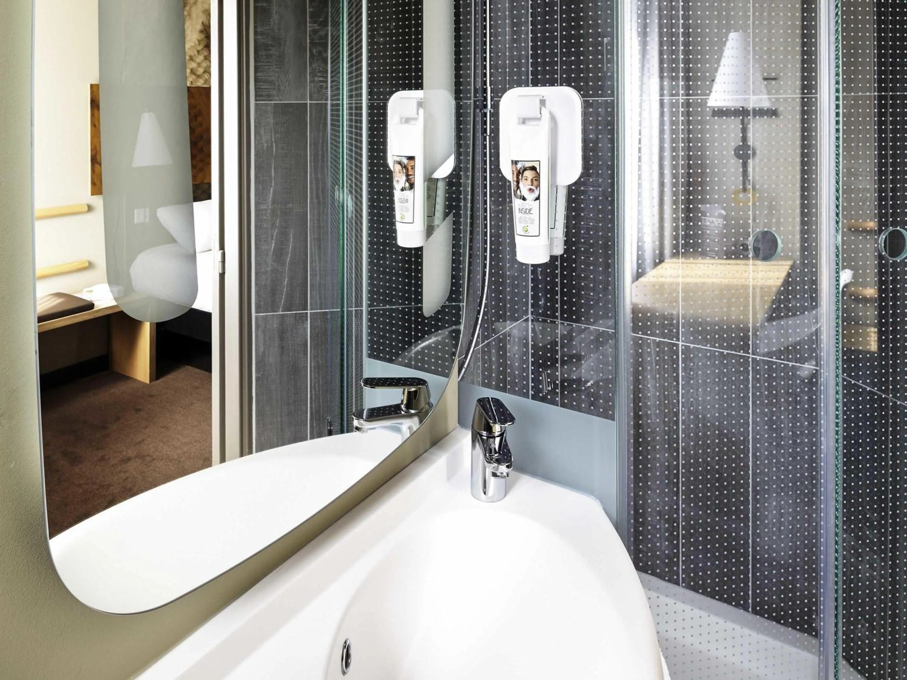 Bedroom in ibis Marne La Vallee Champs-sur-Marne