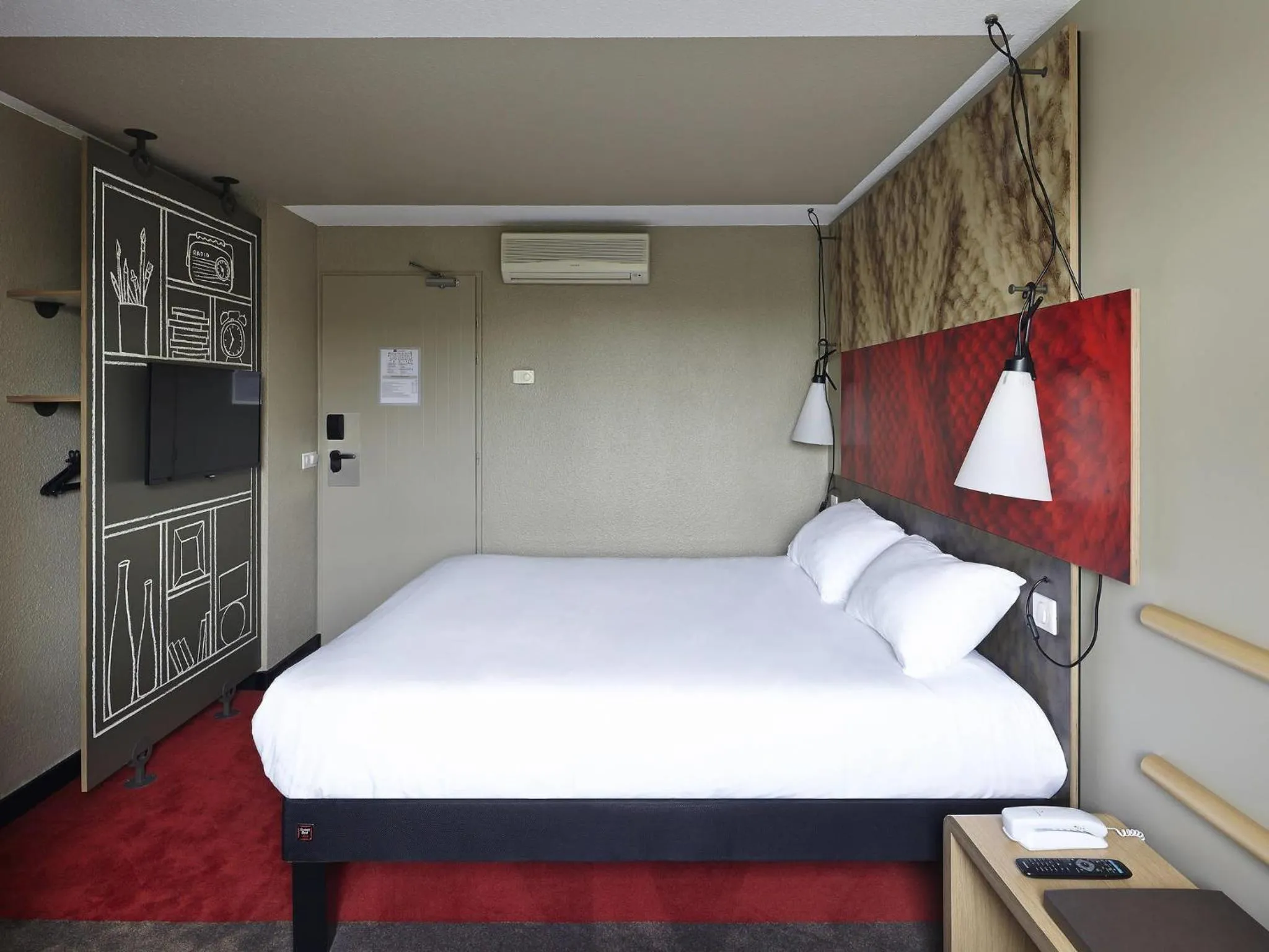 Bedroom, Bed in ibis Marne La Vallee Champs-sur-Marne