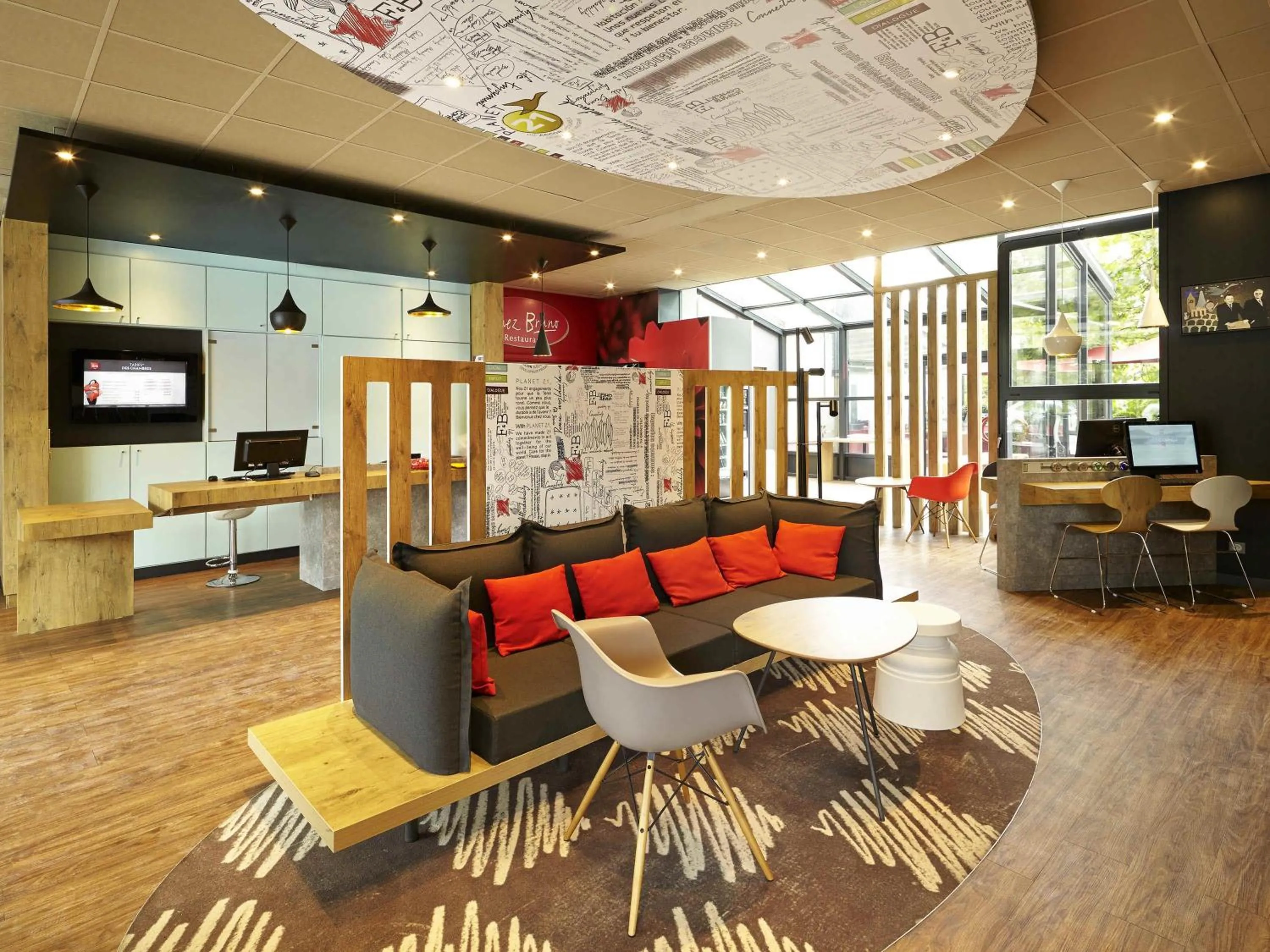 Property building in ibis Marne La Vallee Champs-sur-Marne