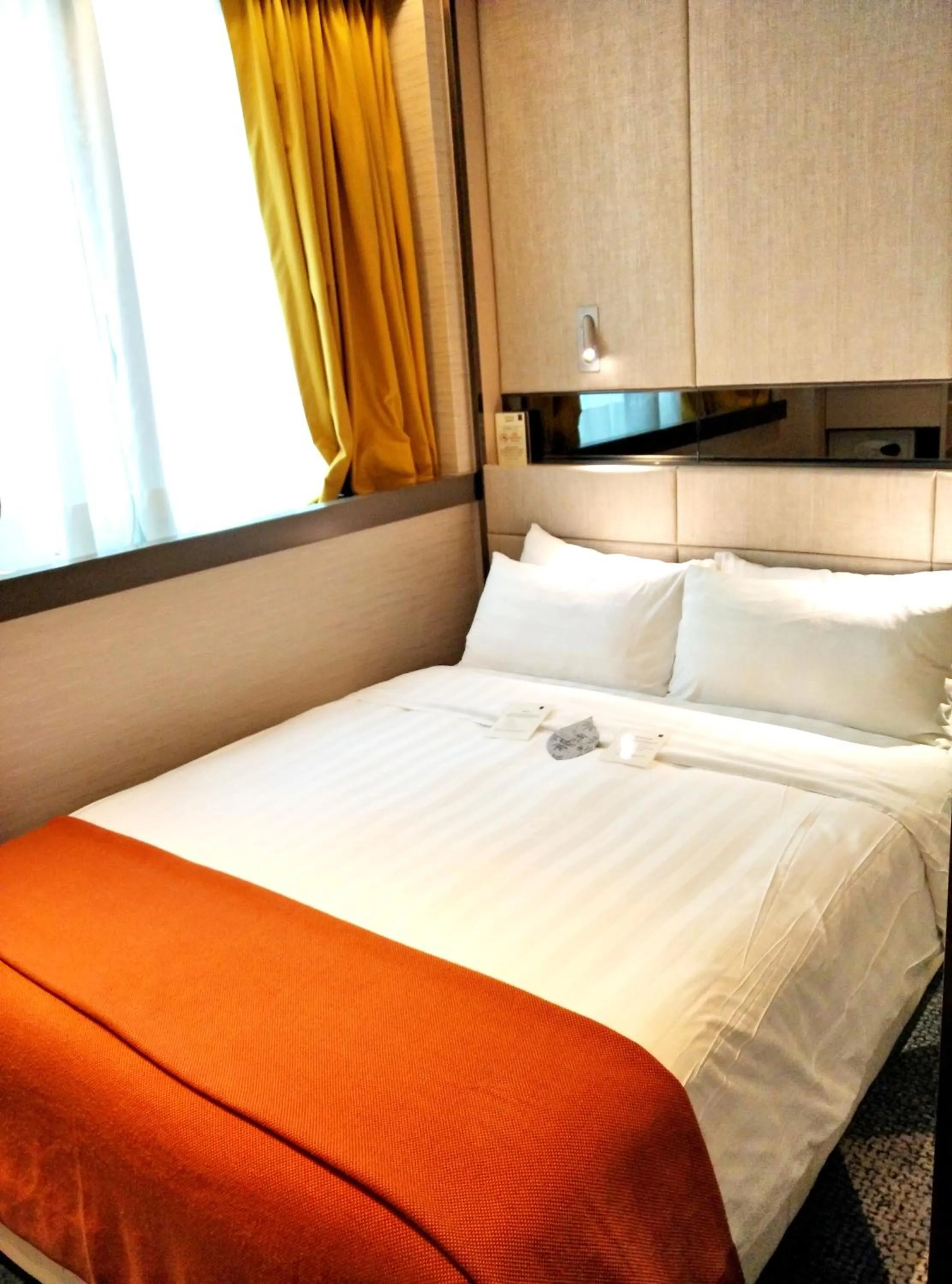 Photo of the whole room, Bed in Sohotel