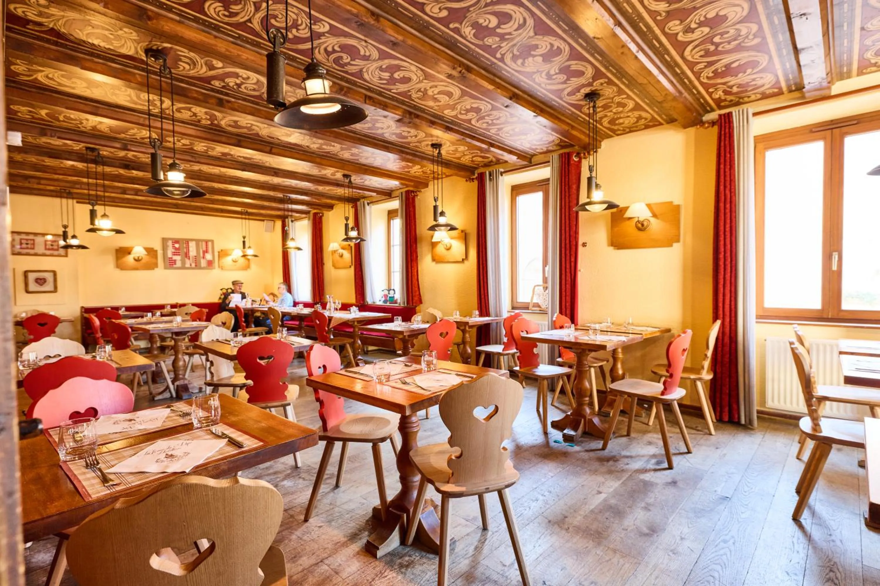 Restaurant/places to eat in The Originals Boutique, Hôtel La Ferme du Pape, Eguisheim