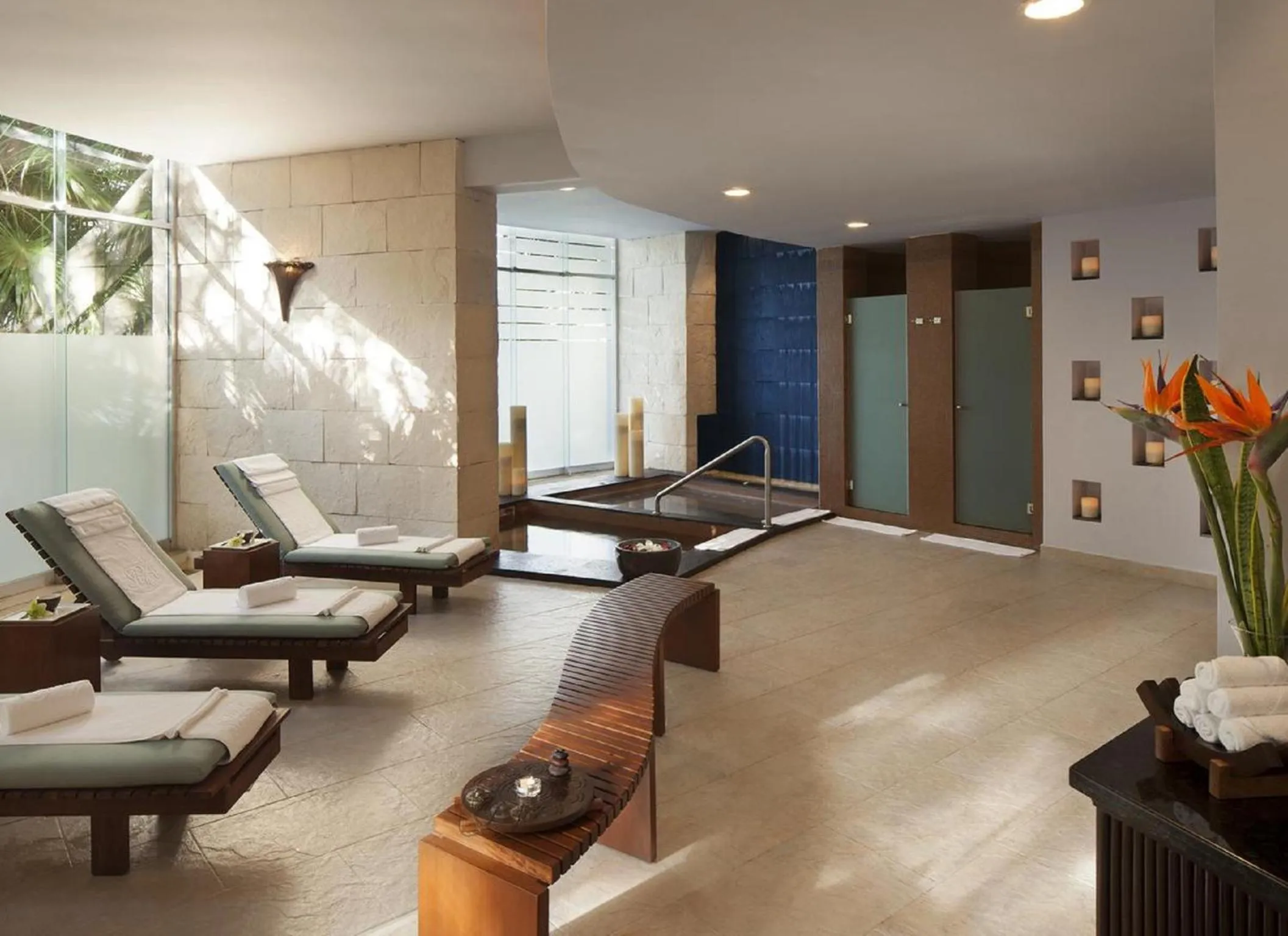 Public Bath, Lounge/Bar in Residences at The Fives