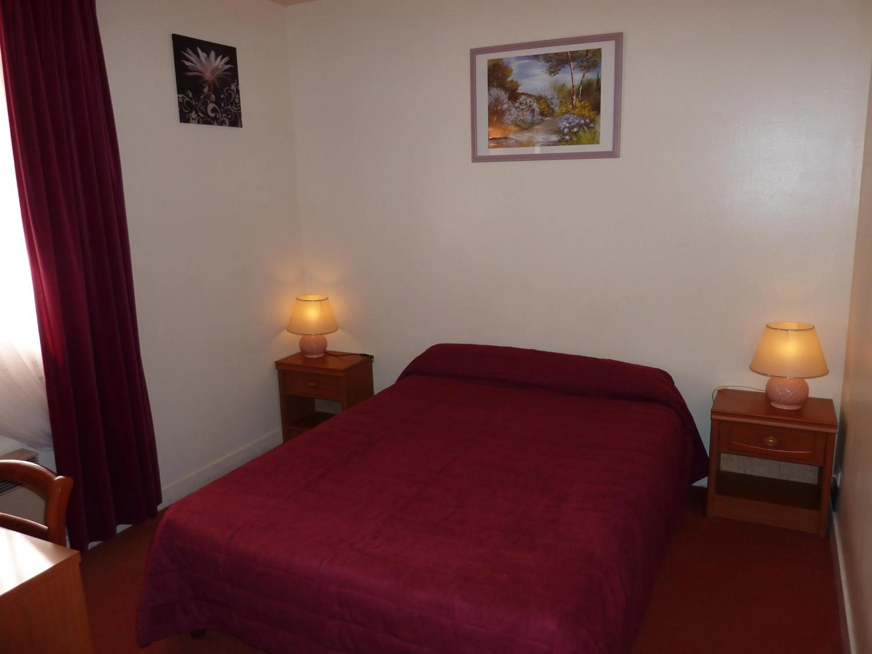 Bedroom in Longo Mai