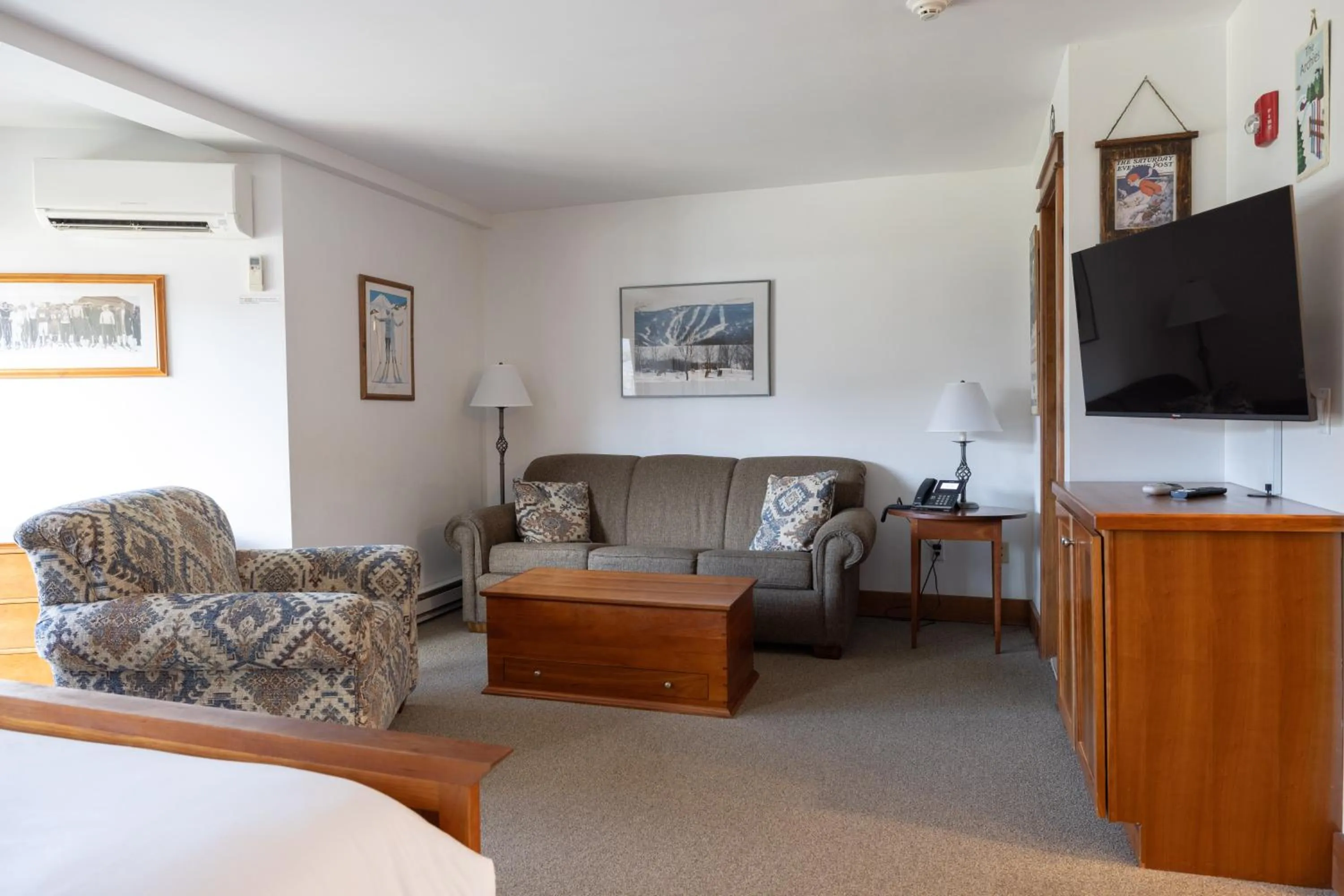 TV and multimedia, Bed in Winwood Condominiums by Windham Mountain Club