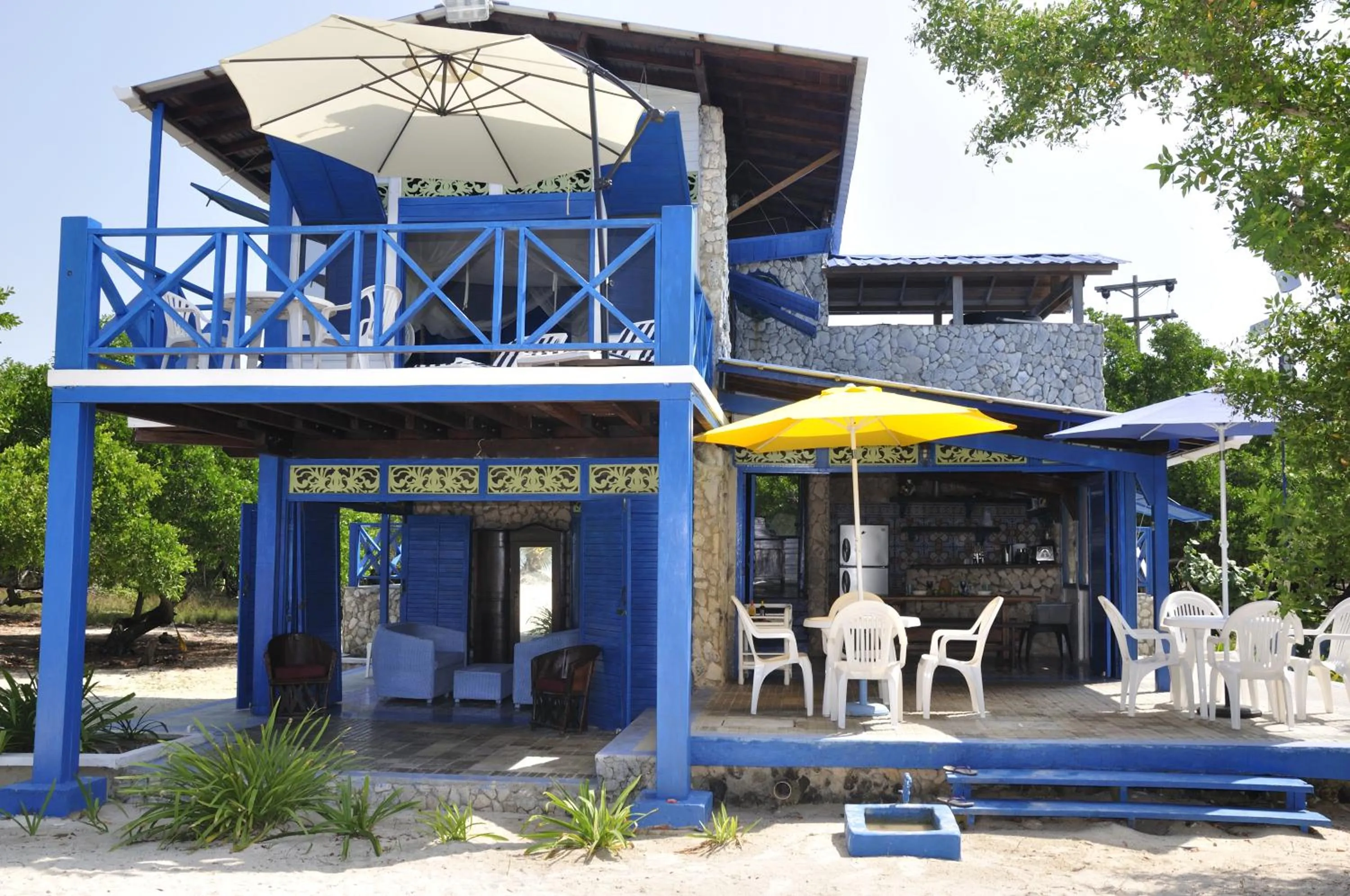Casa Gaviota Baru Beach House