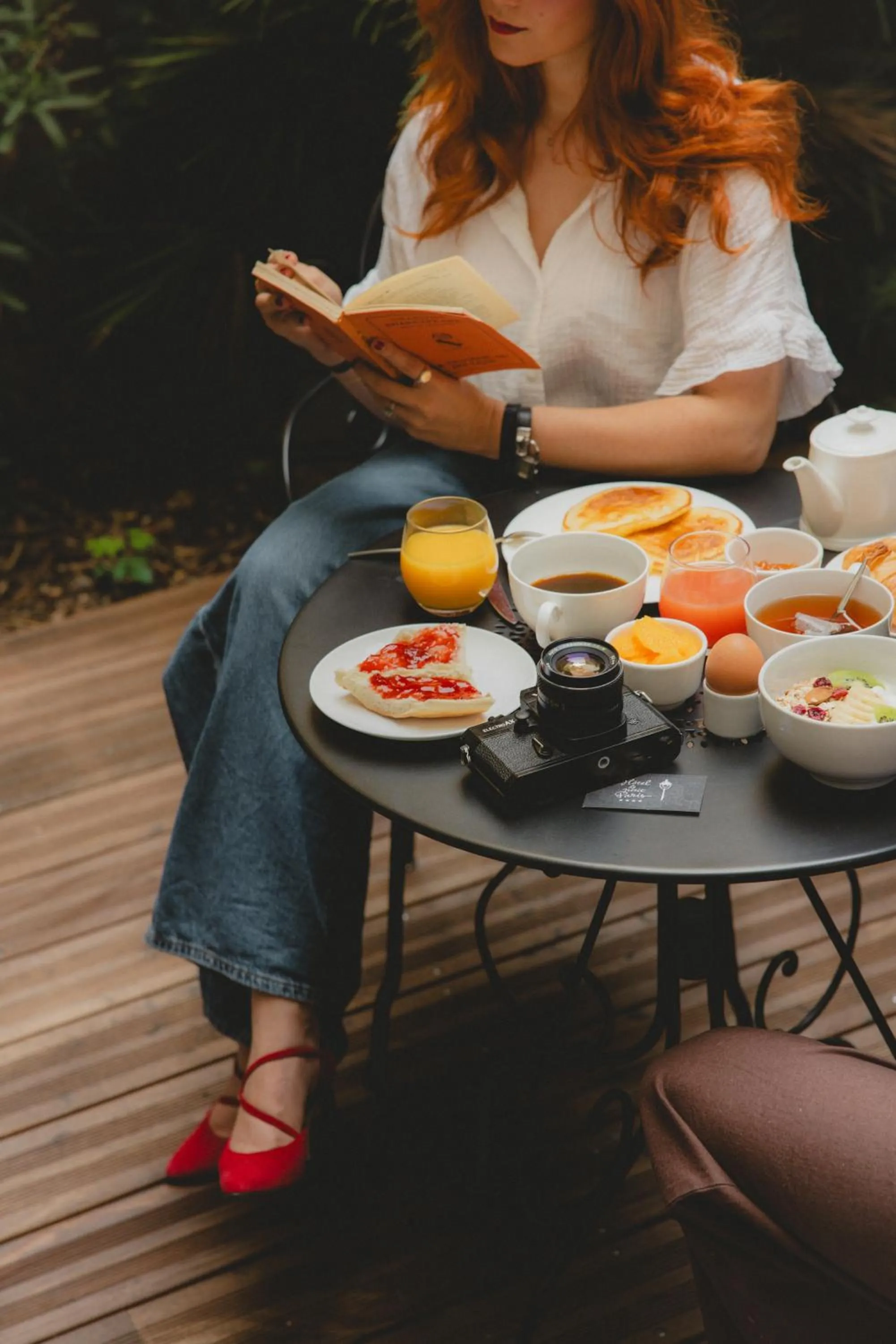Food and drinks in Hotel Le petit Paris