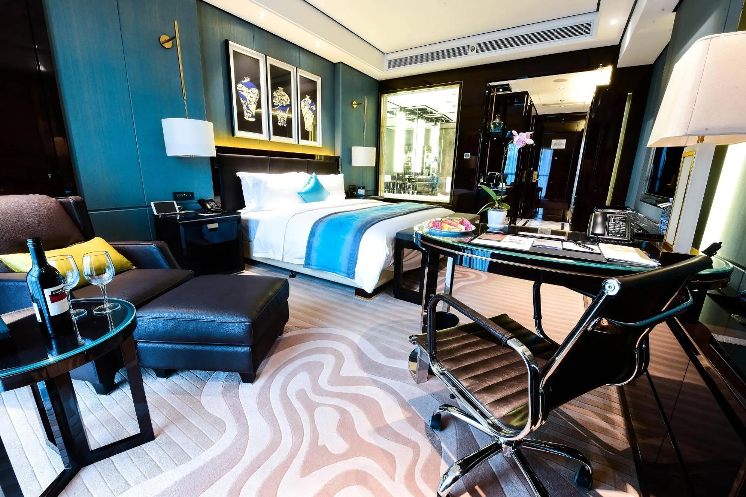 bunk bed, Bed in Tylfull Hotel