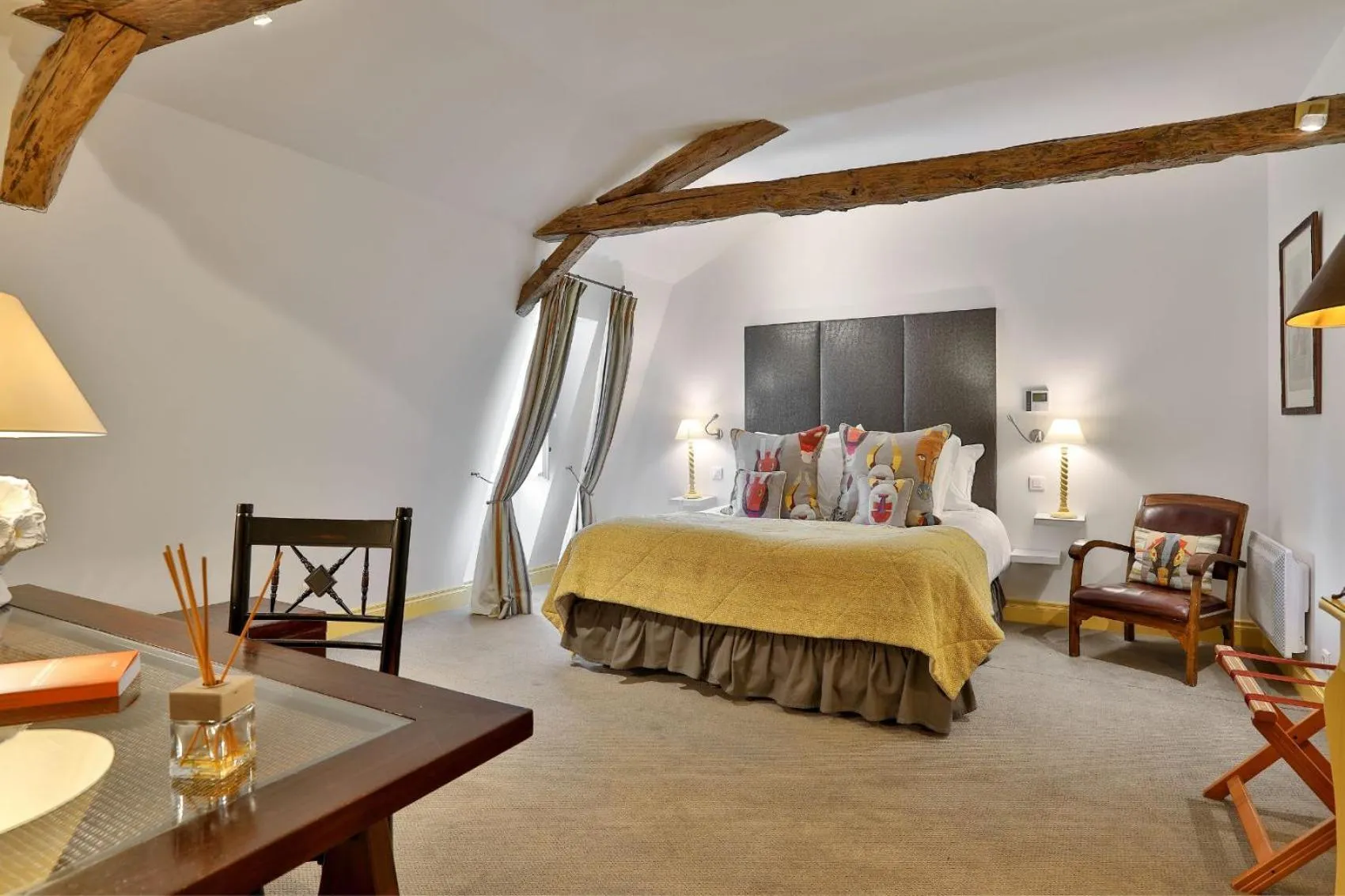 Bedroom, Bed in La Chartreuse du Bignac - Teritoria