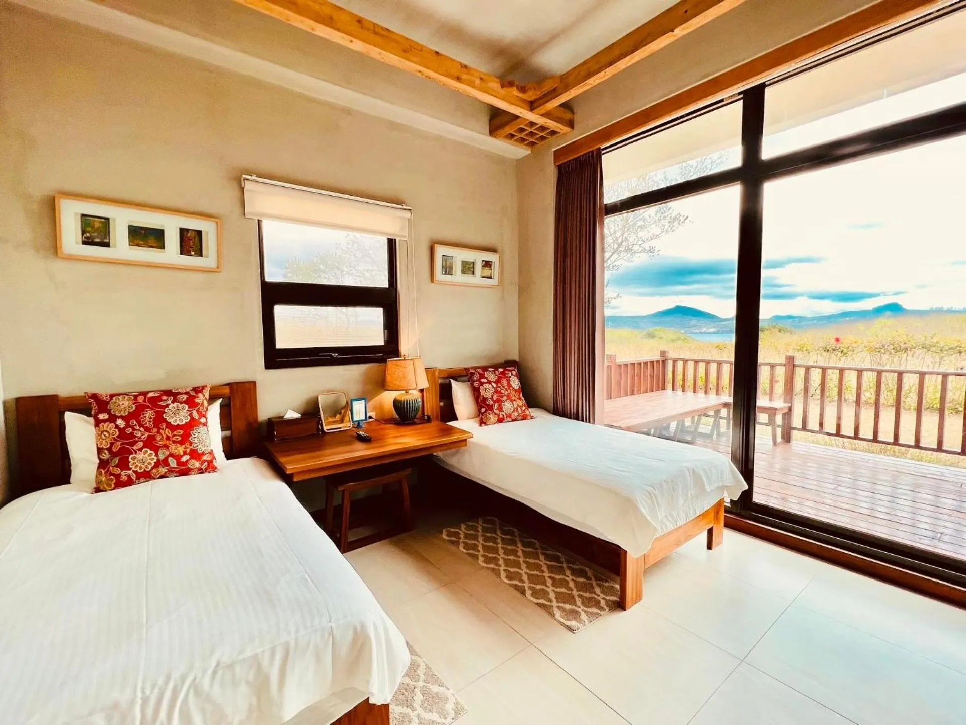 Photo of the whole room, Bed in Kenting COMIC B&B&SPRING