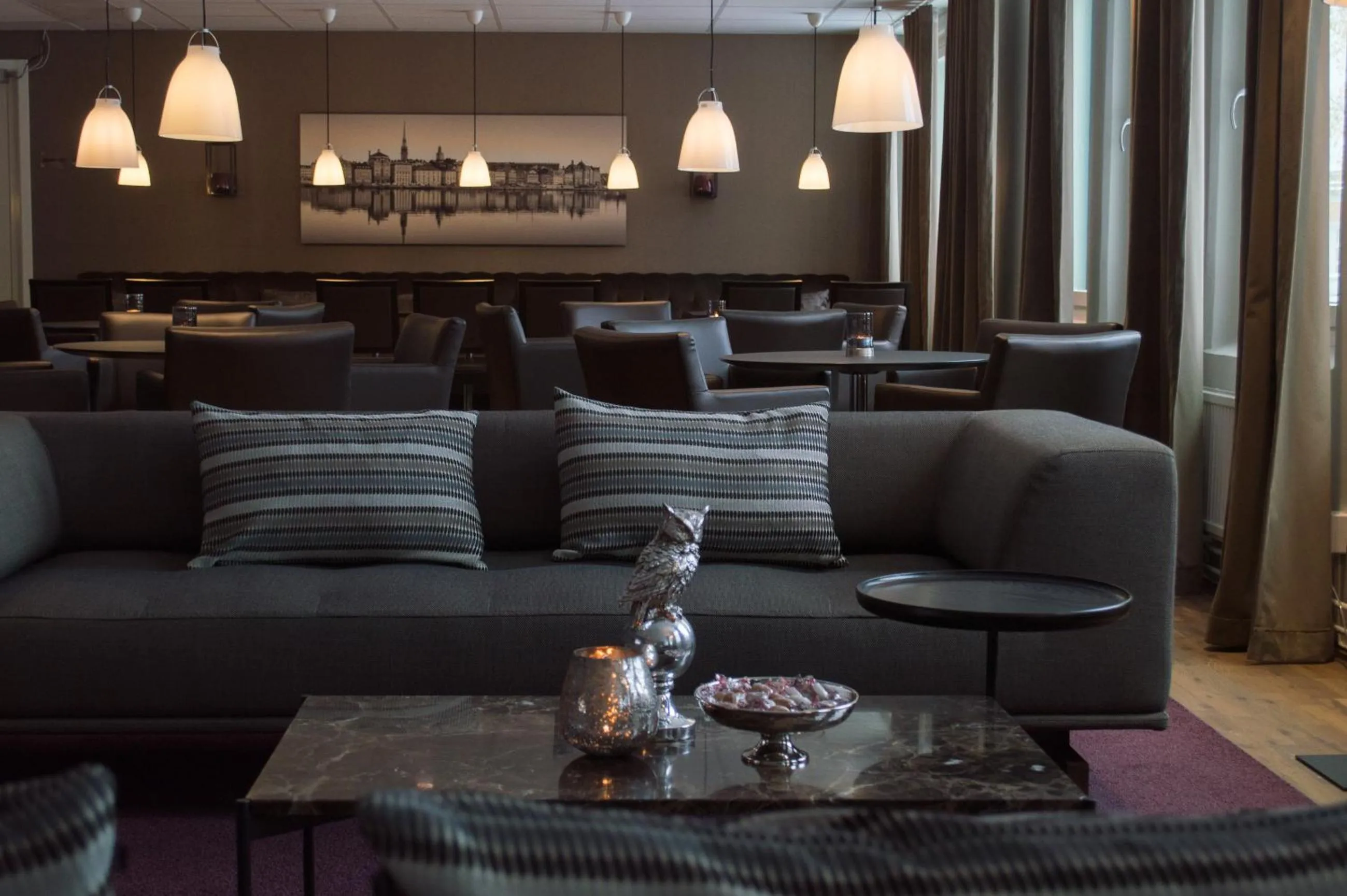 Lobby or reception in Best Western Plus Park Airport Hotel