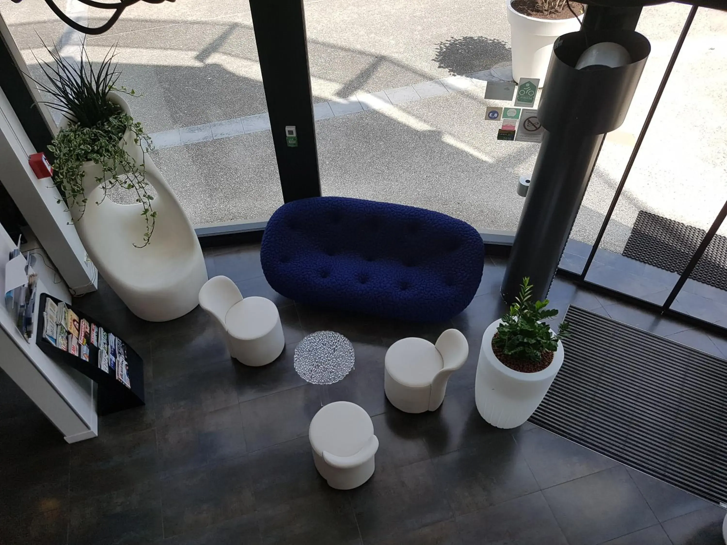 Lobby or reception in ibis Styles Compiegne Lobby or reception in ibis Styles Compiegne