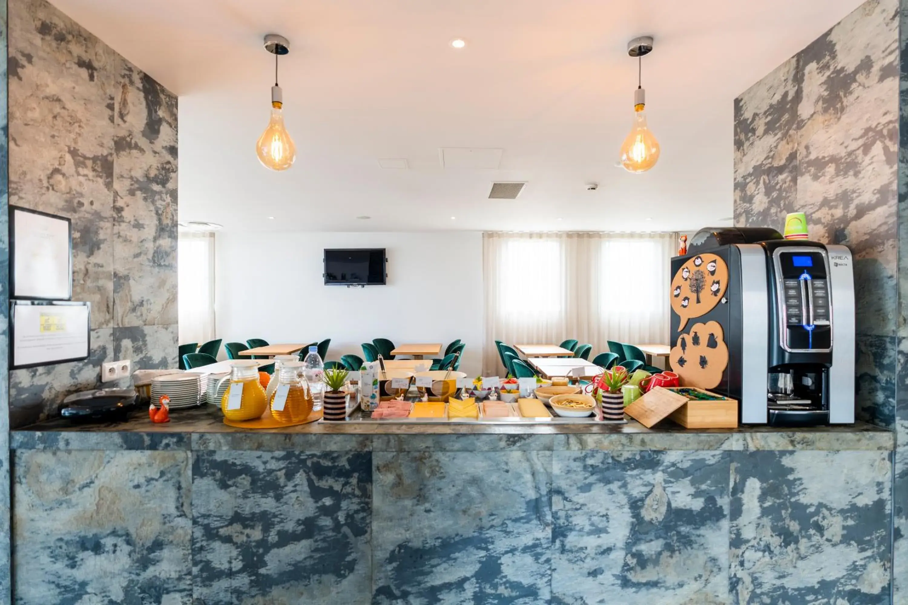 Breakfast in ibis Styles Compiegne Breakfast in ibis Styles Compiegne